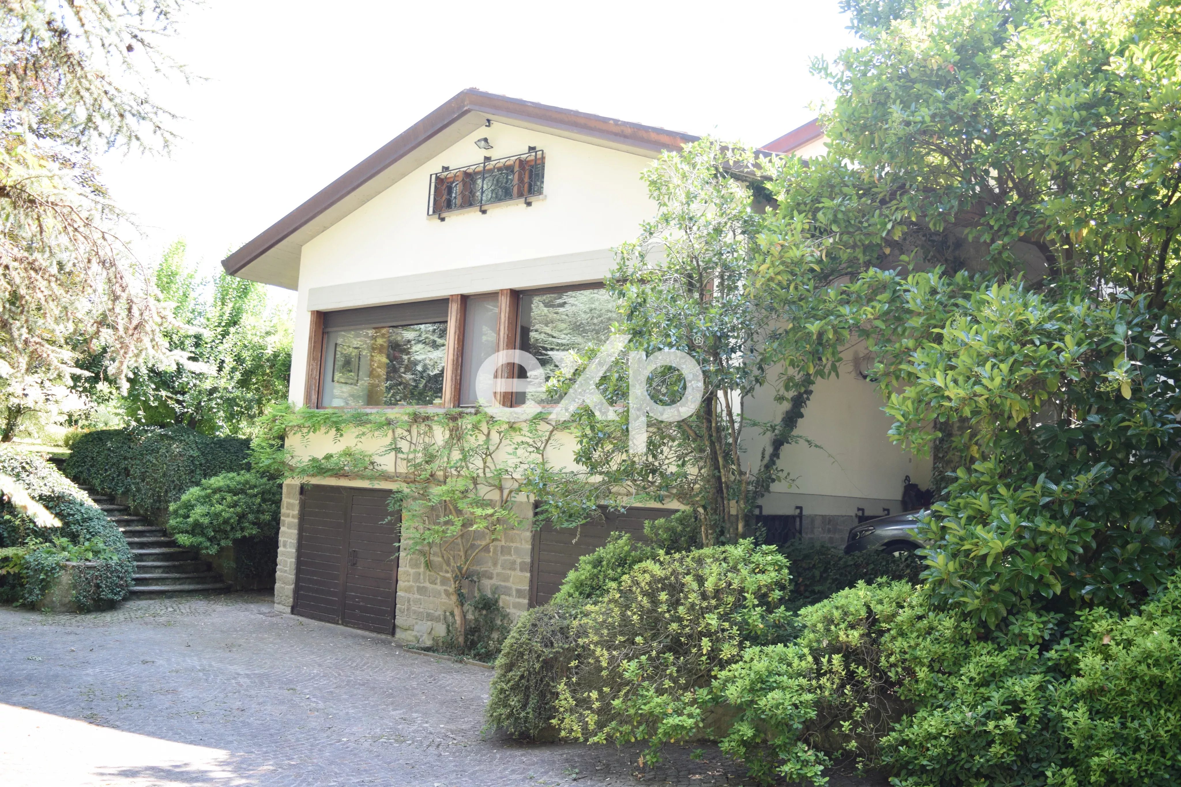Casa in vendita a Subbiano, LOCALITA' TRAVIGANTE 88 SUBBIANO, 52010 Subbiano, 482 m²