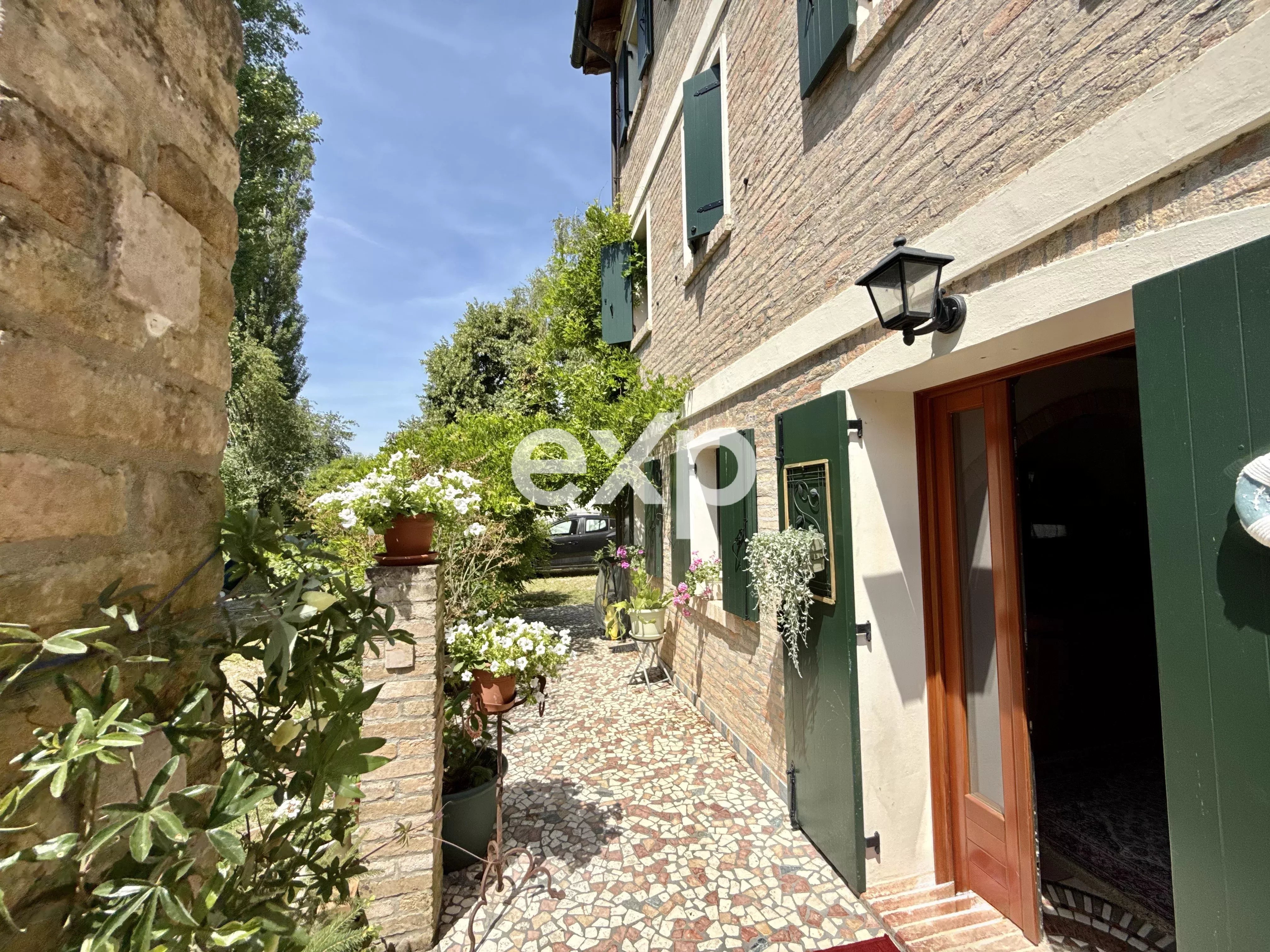 Il fascino del Rustico Veneto incontra la modernità: un'oasi di pace e tradizione tra Venezia e Treviso