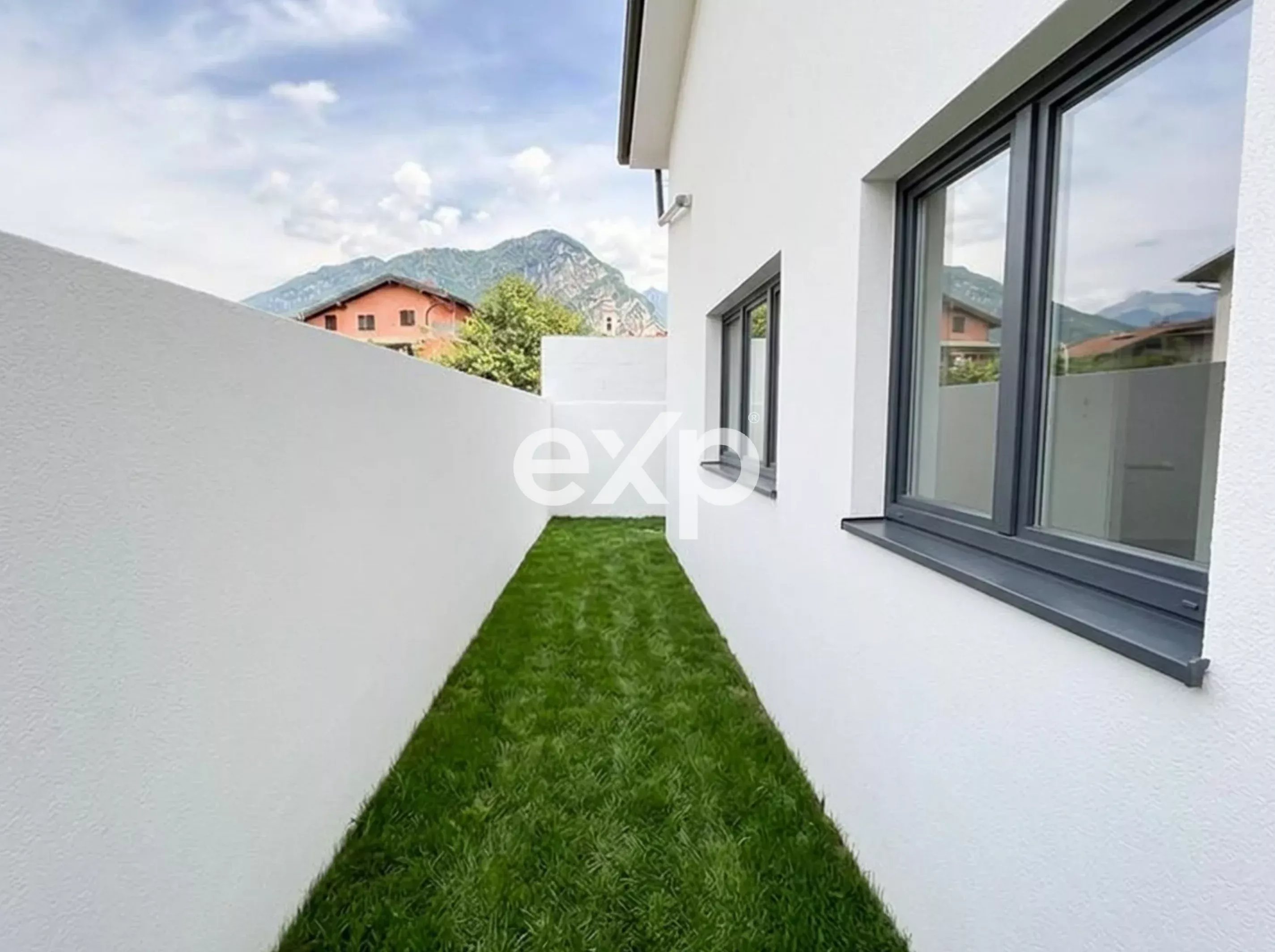 Casa in vendita a Calolziocorte, via camillo benso conte di cavour 80 calolziocorte, 23801 Calolziocorte, 160 m²