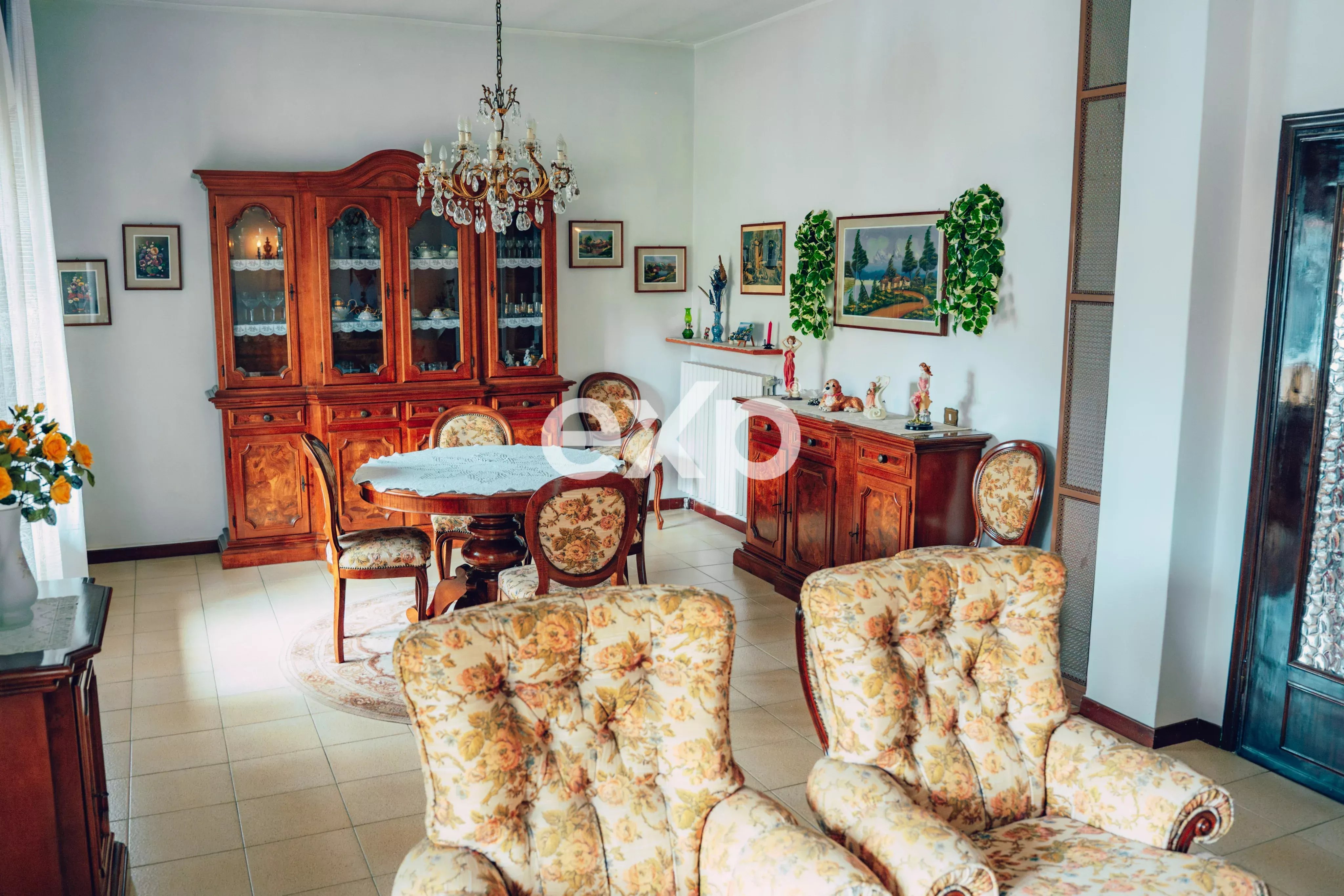 Casa in vendita a Canegrate, Via Giacomo Leopardi, 11, 20010 Canegrate, 150 m²