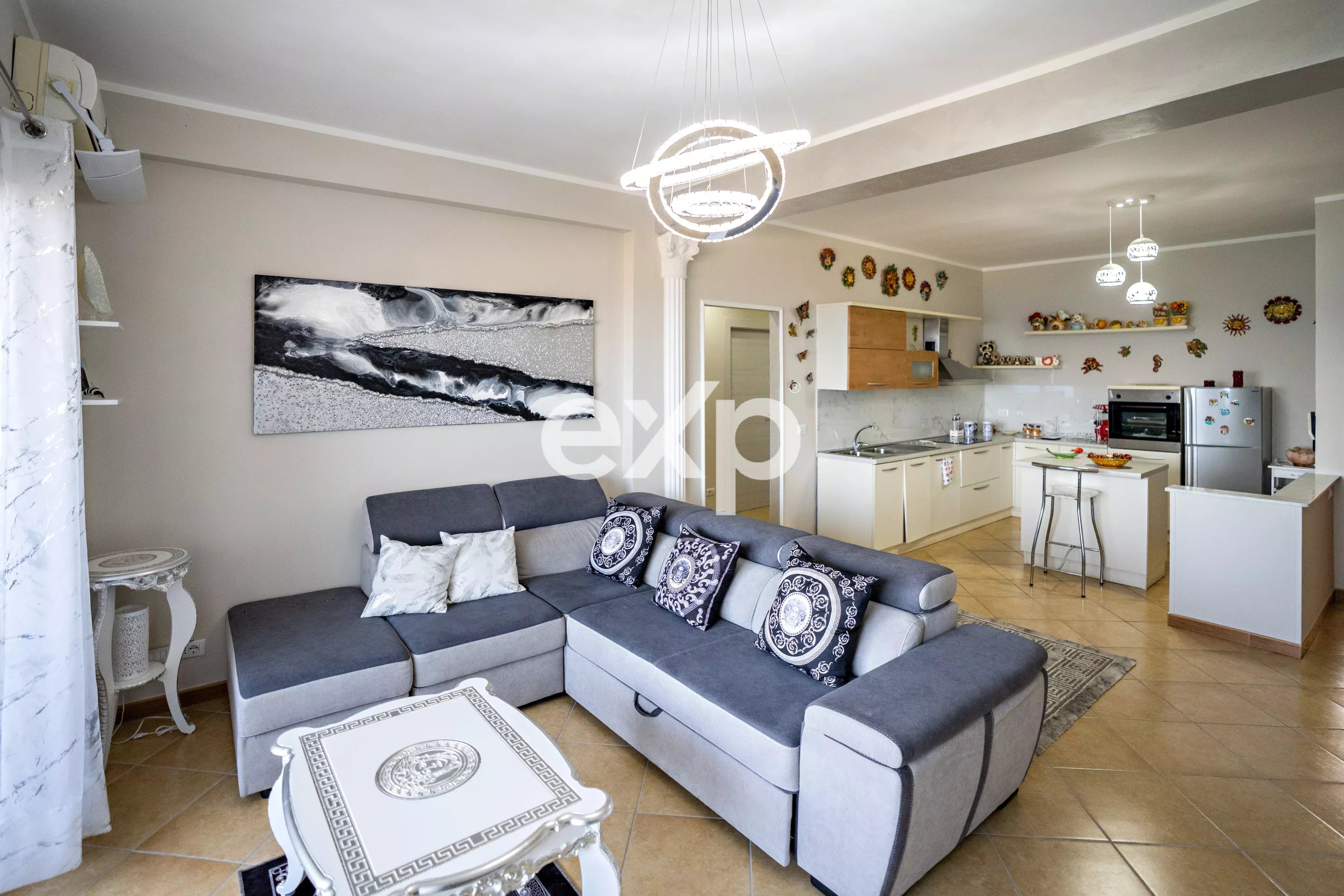 Appartamento in vendita a Brancaleone, Via Sperlonga, 18, 89036 Brancaleone, 100 m²