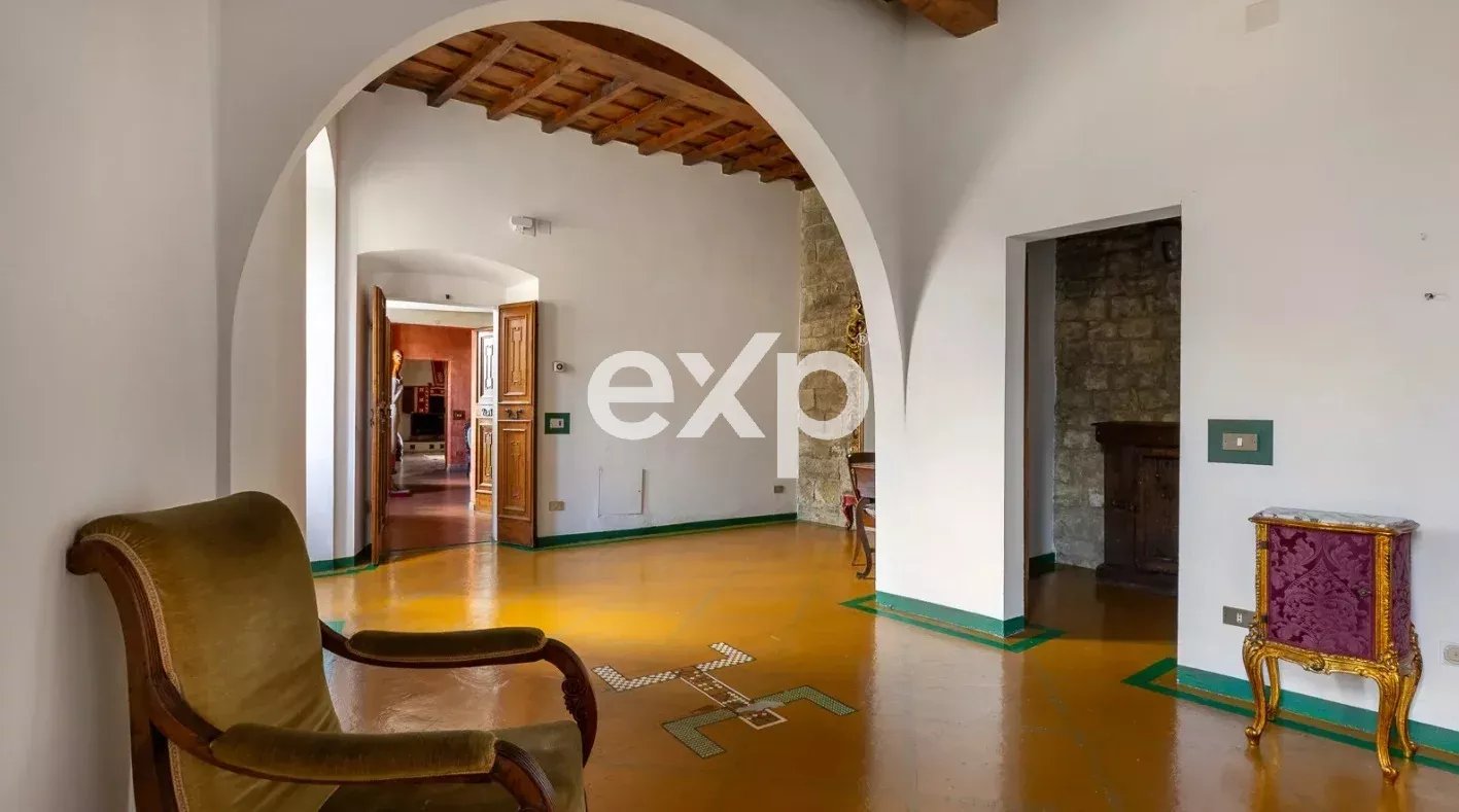 Casa in vendita a Gaiole in Chianti, 1300 m²