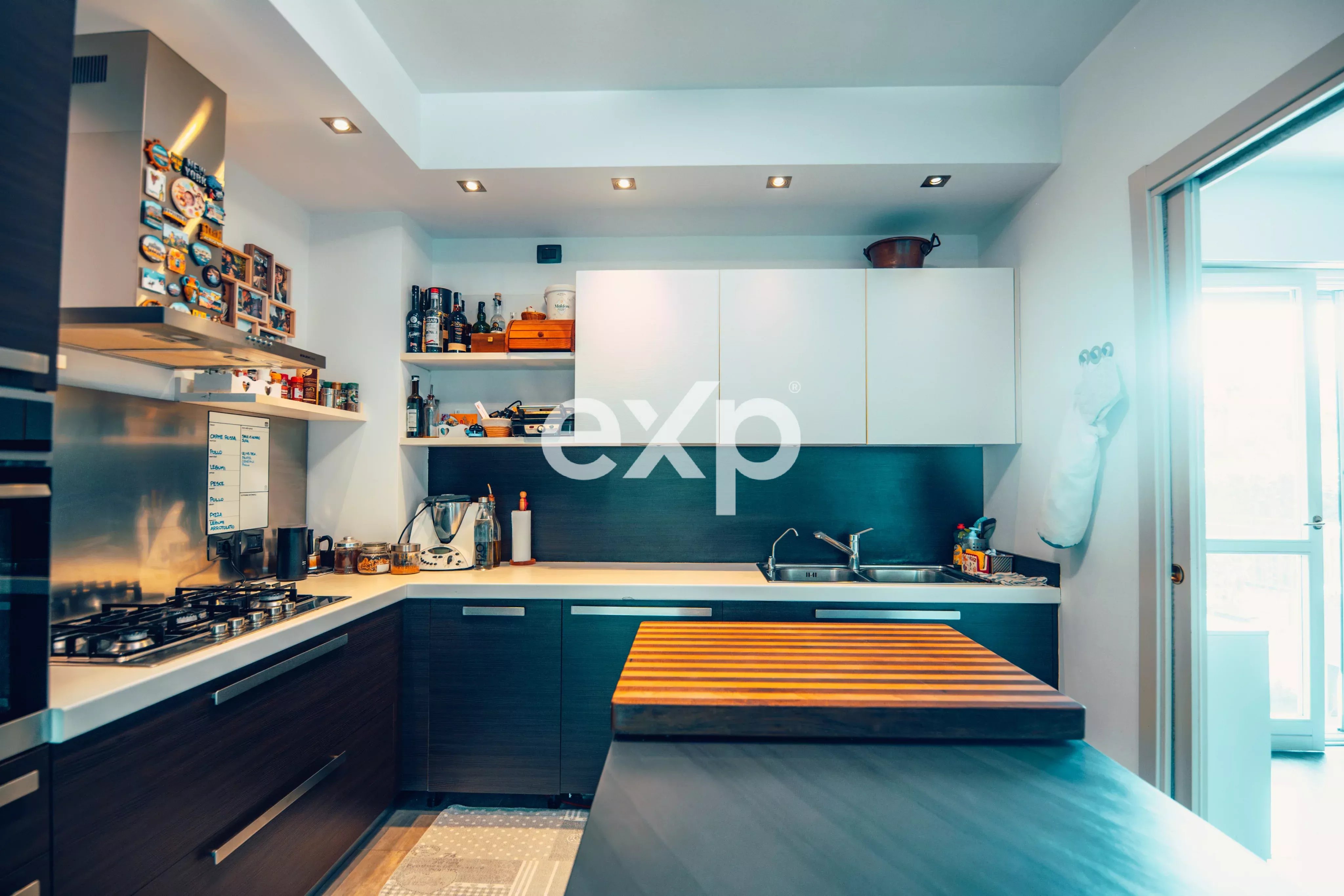 Casa in vendita a Polpenazze del Garda, Via Serello, 14, 25080 Polpenazze del Garda, 290 m²