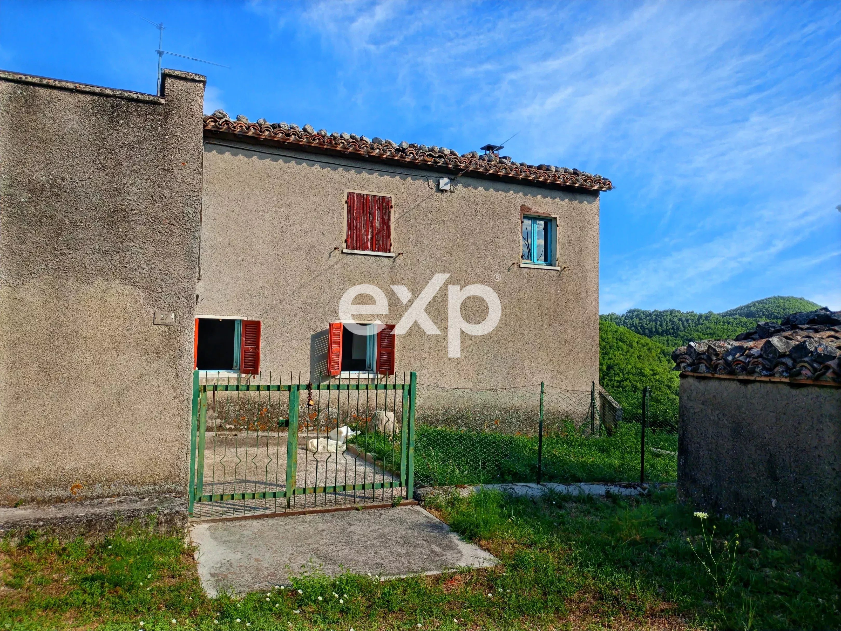 🏡 Casa di Campagna in Vendita a Cagli (PU) – Il Fascino Autentico di San Fiorano