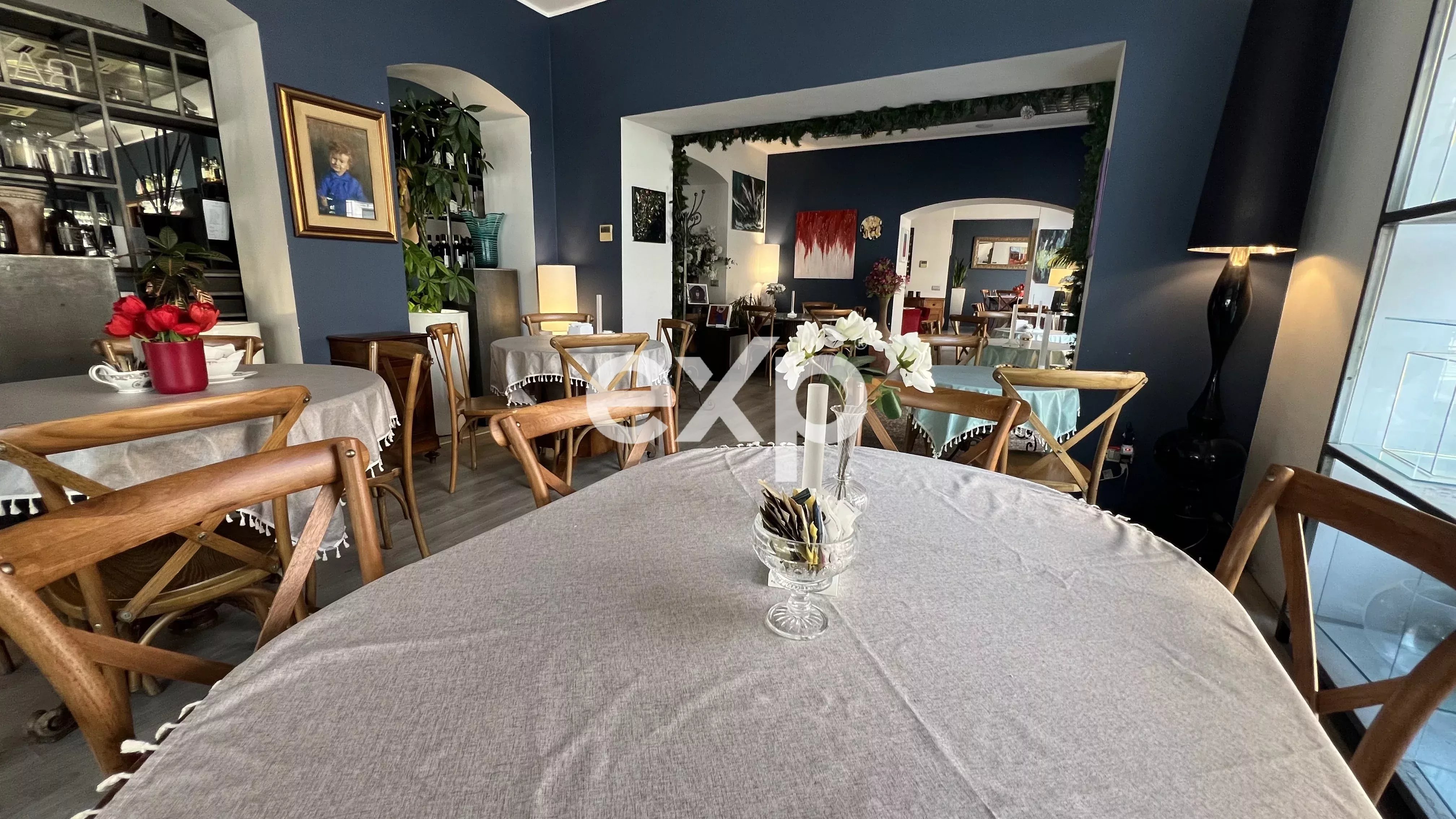 Cessione attività Bar/Caffetteria – Centro Monza | 240 mq | 8 Vetrine | Dehors