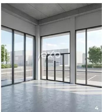 Modern Retail Space in Prime Corner Location – San Donà di Piave