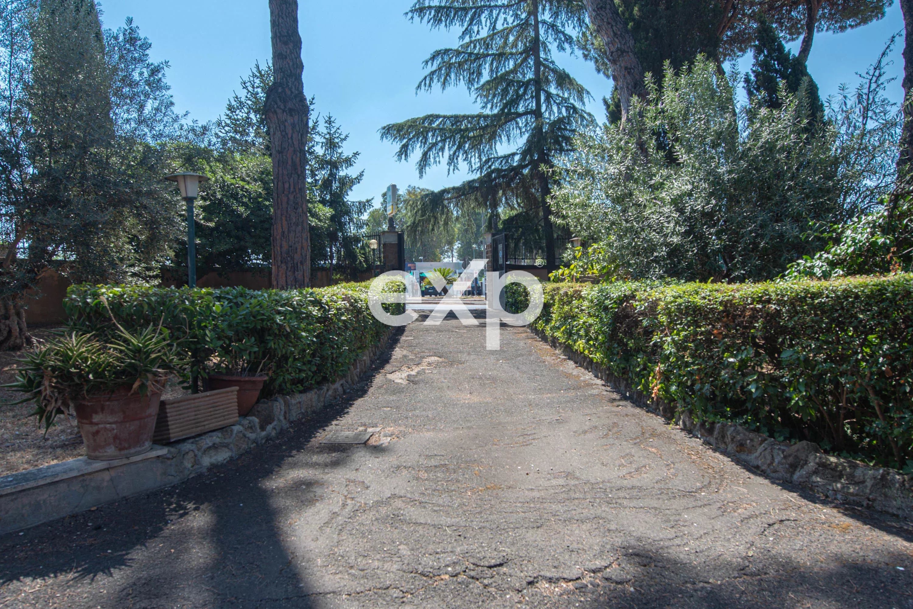 Roma Ottavia - Villa singola su lotto esclusivo di 2.075 mq