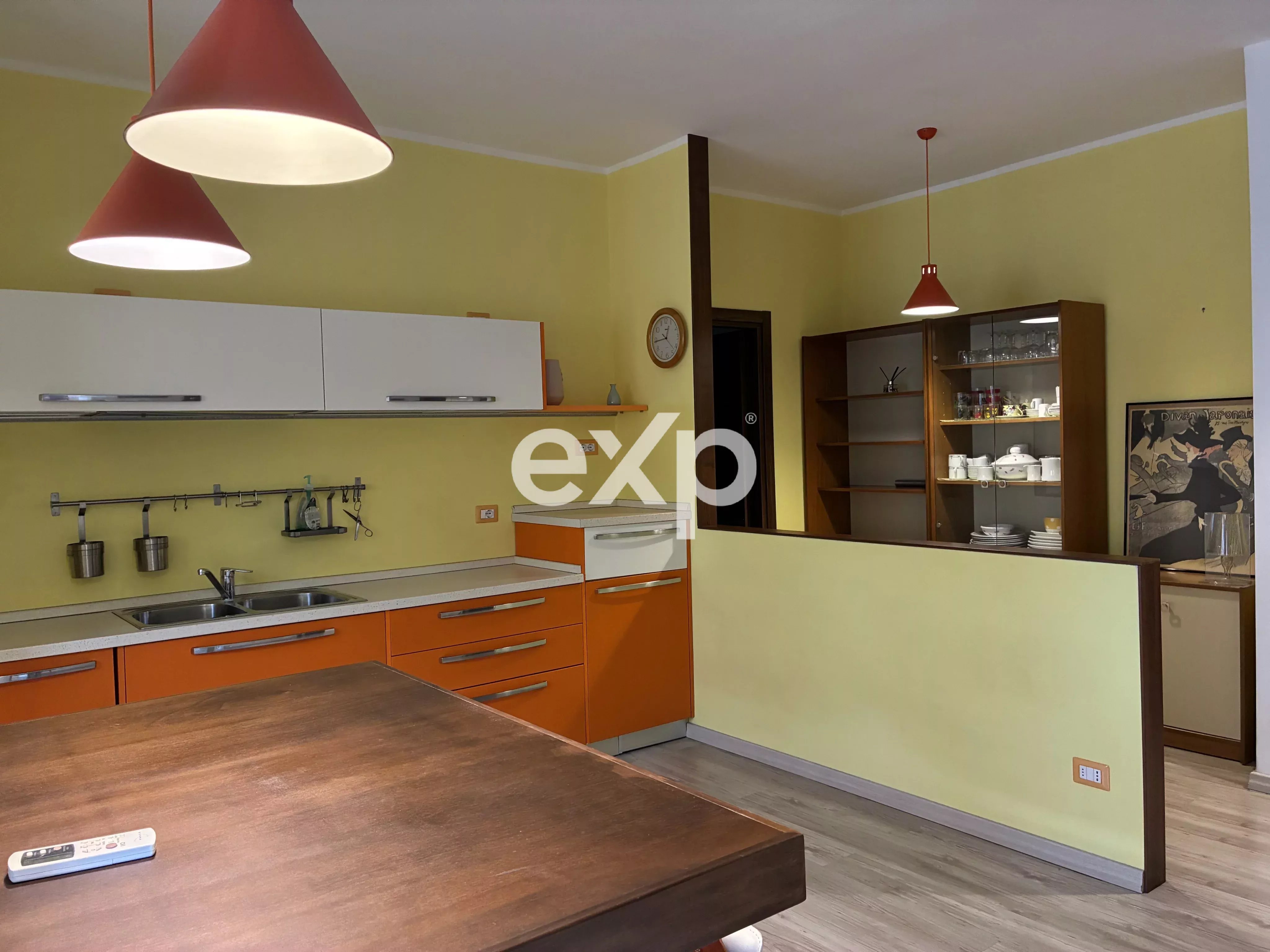 Apartment for sale in Milano, Via Lorenteggio, 31/2, 20100 Milano, 64 m²