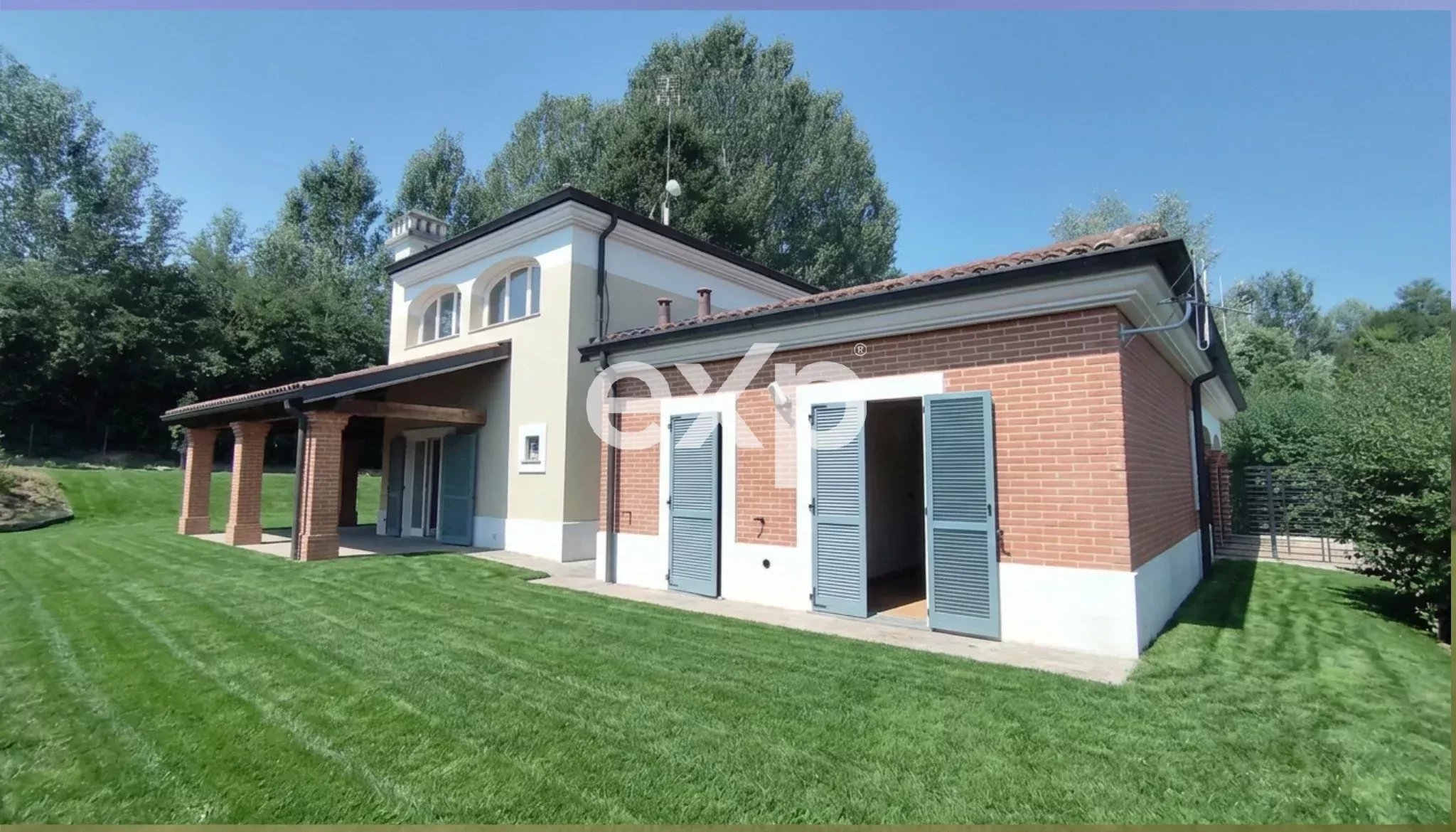 Casa in vendita a Asti, 205 m²