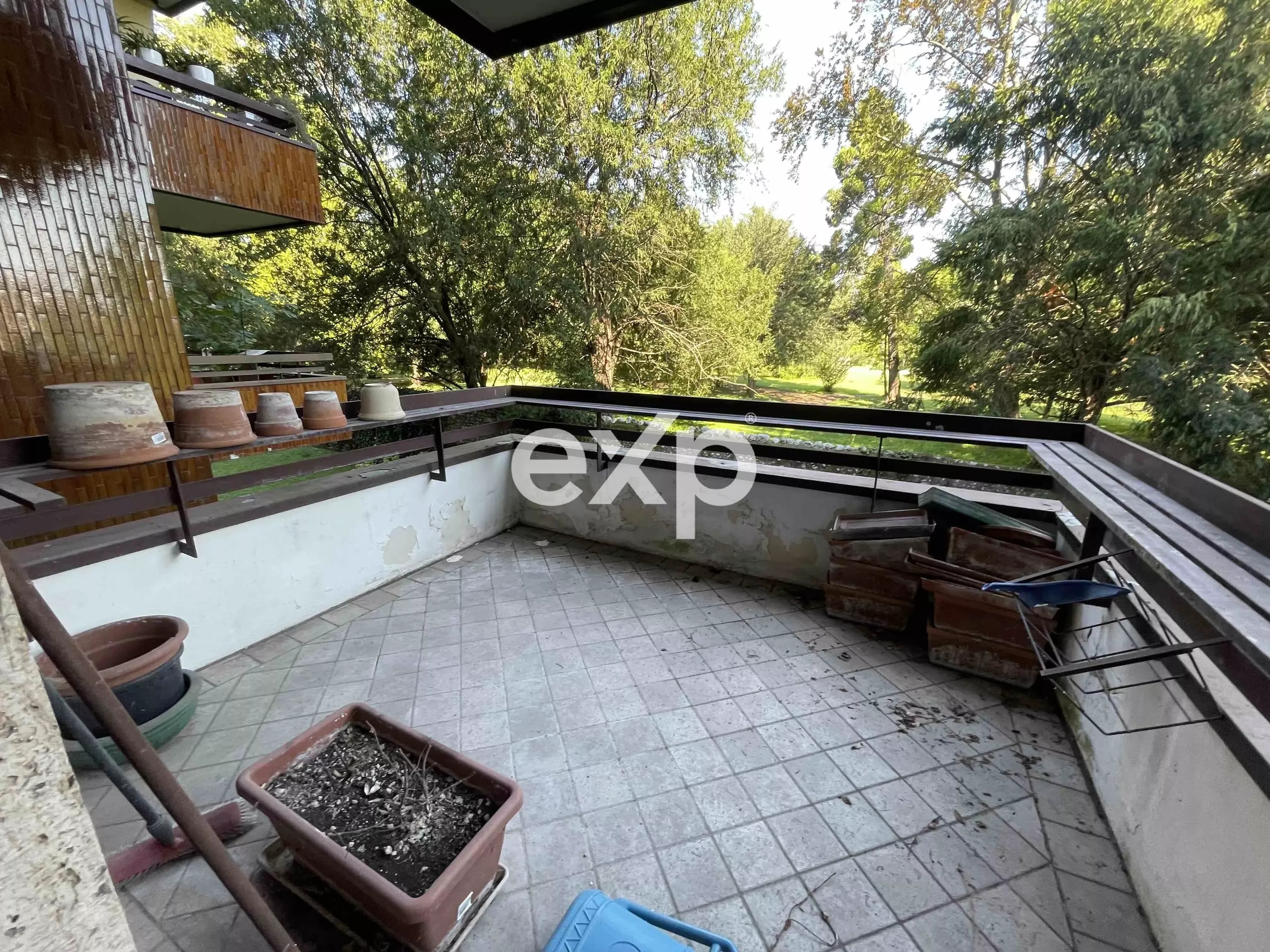 Centro storico appartamento 3 camere 2 bagni con garage