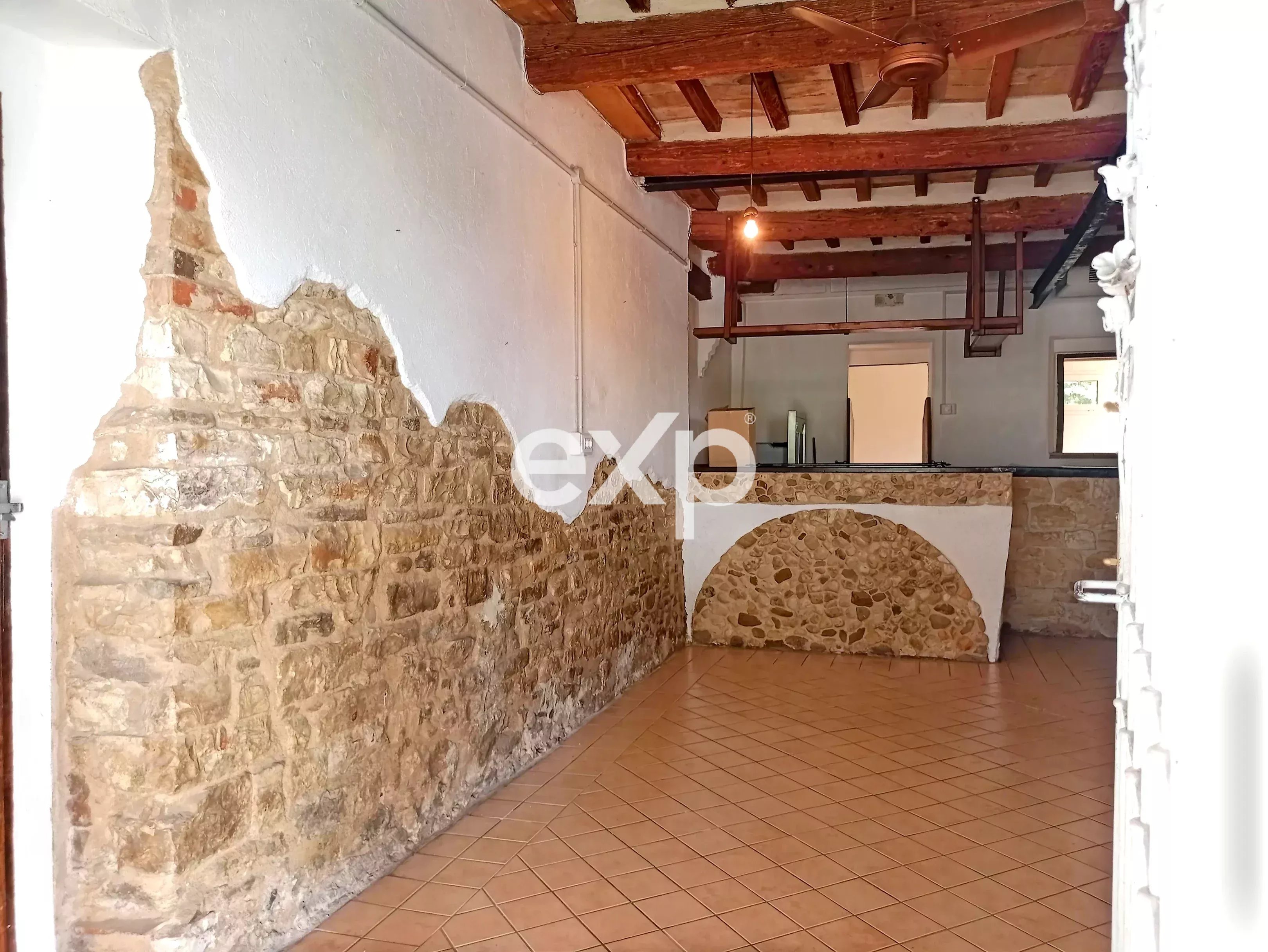 Casa in affitto a Montefelcino, Via Serra, 22, 61030 Montefelcino, 258 m²