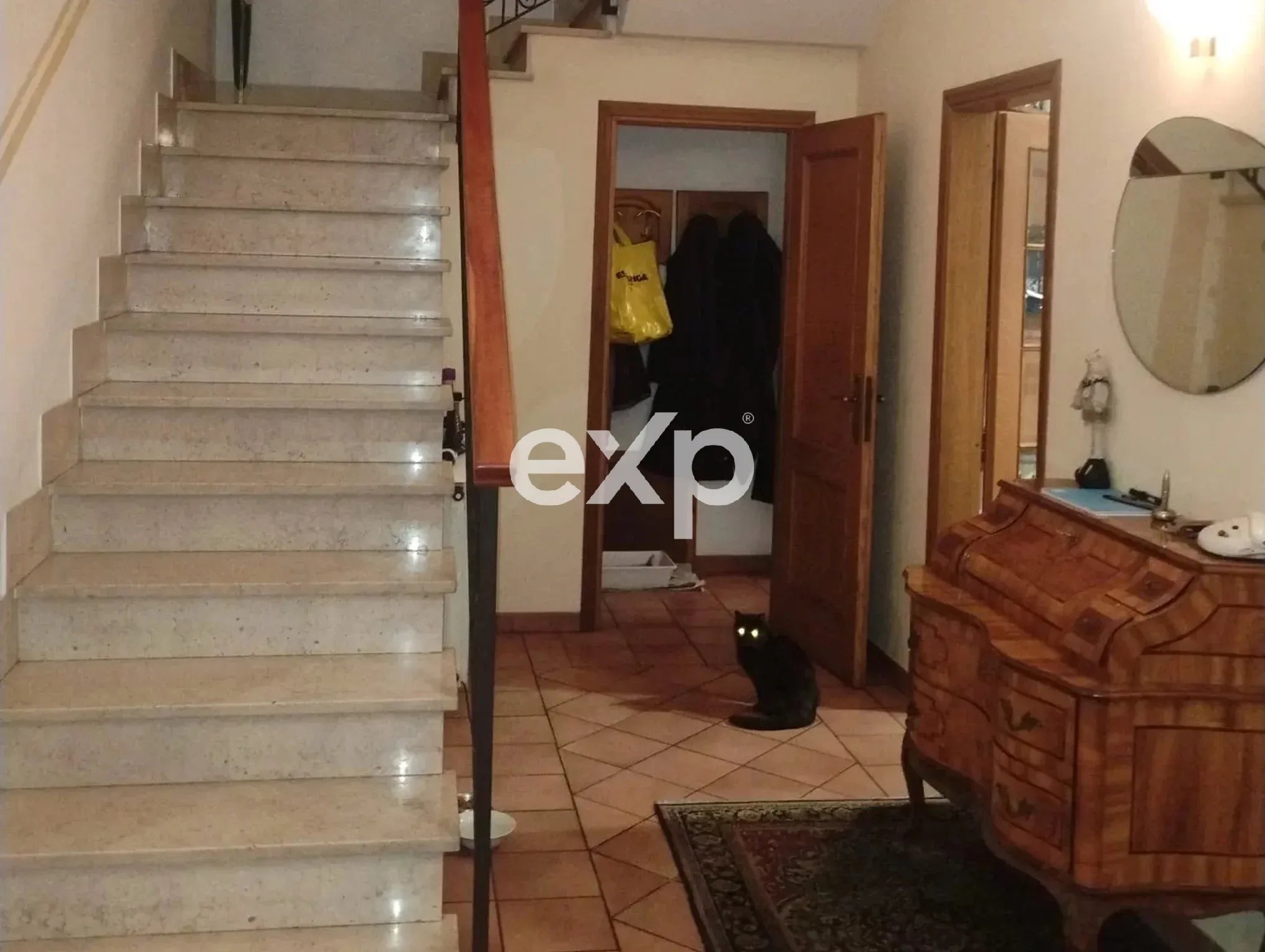 Casa in vendita a Viareggio, 300 m²