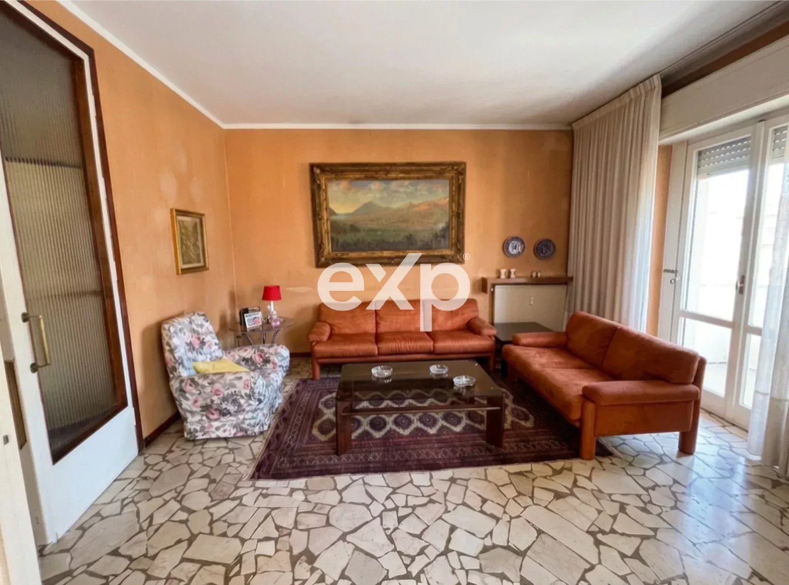 Appartamento in vendita a Lecco, 140 m²