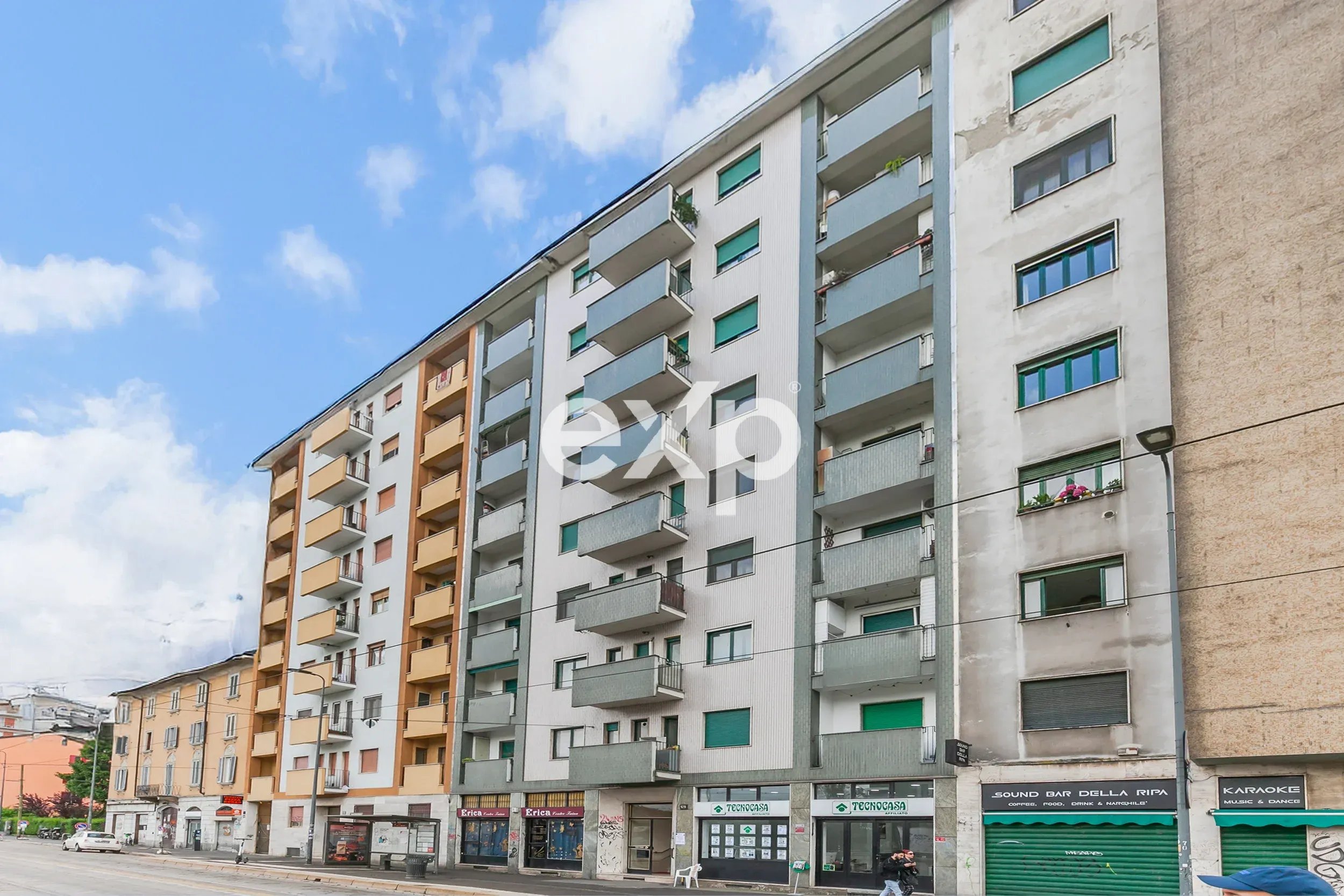 BILOCALE - NAVIGLI CON AFFACCIO INTERNO