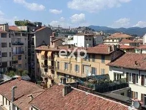Appartamento in vendita a Bergamo, Via Don Luigi Palazzolo, 23a, 24122 Bergamo, 58 m²