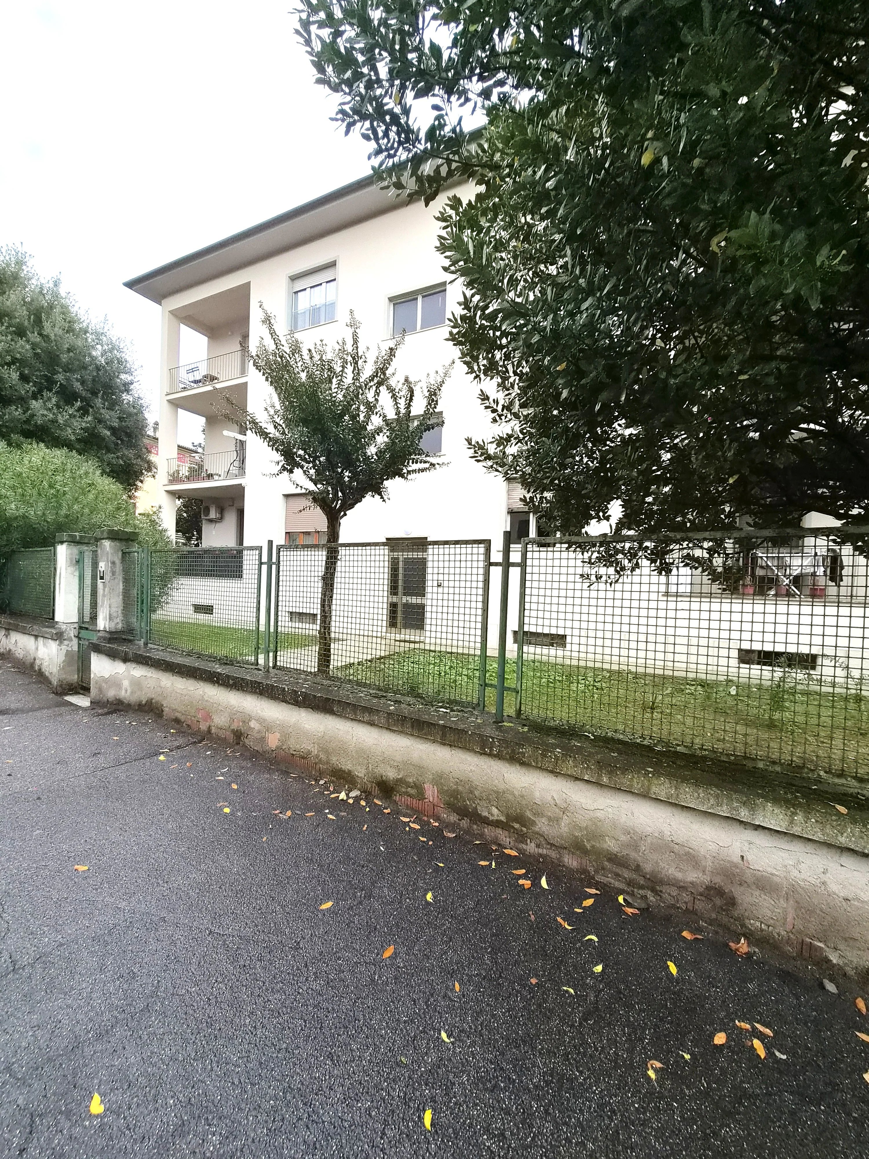 Appartamento in vendita a Arezzo, 158 m²