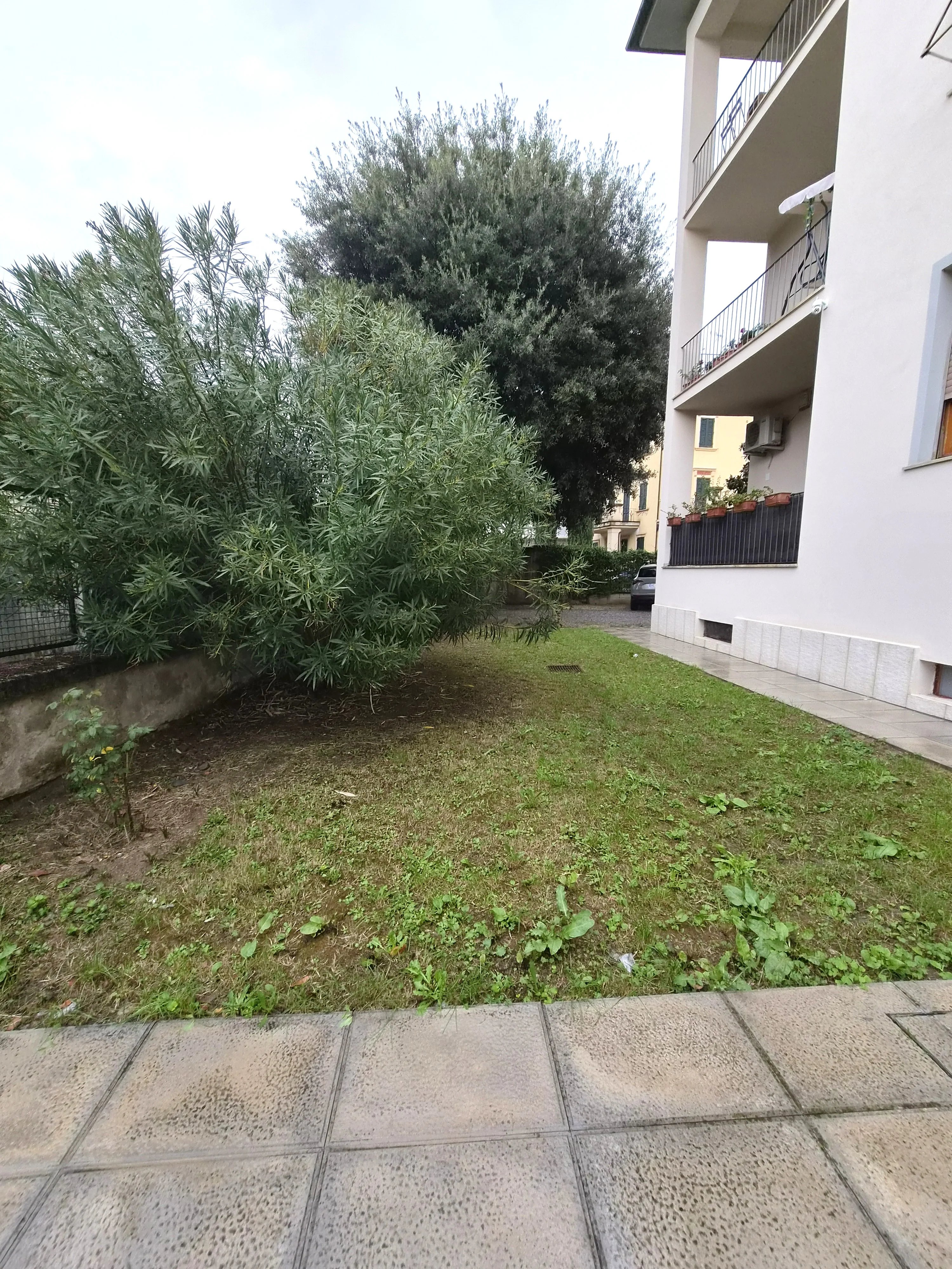 Appartamento in vendita a Arezzo, 158 m²