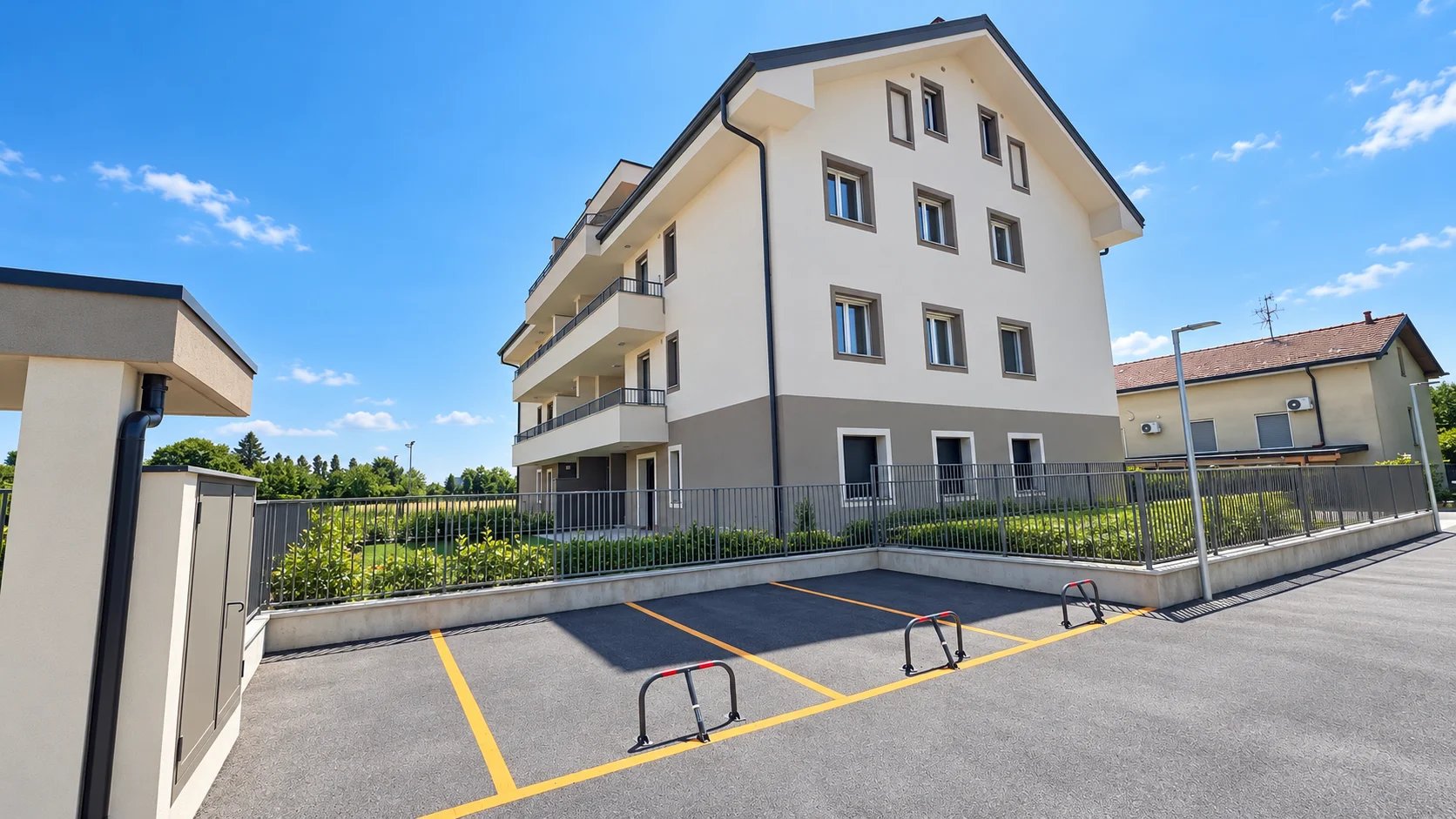 Apartment for sale in Monza, Via della Zucchetta, 15, 20900 Monza, 75 m²