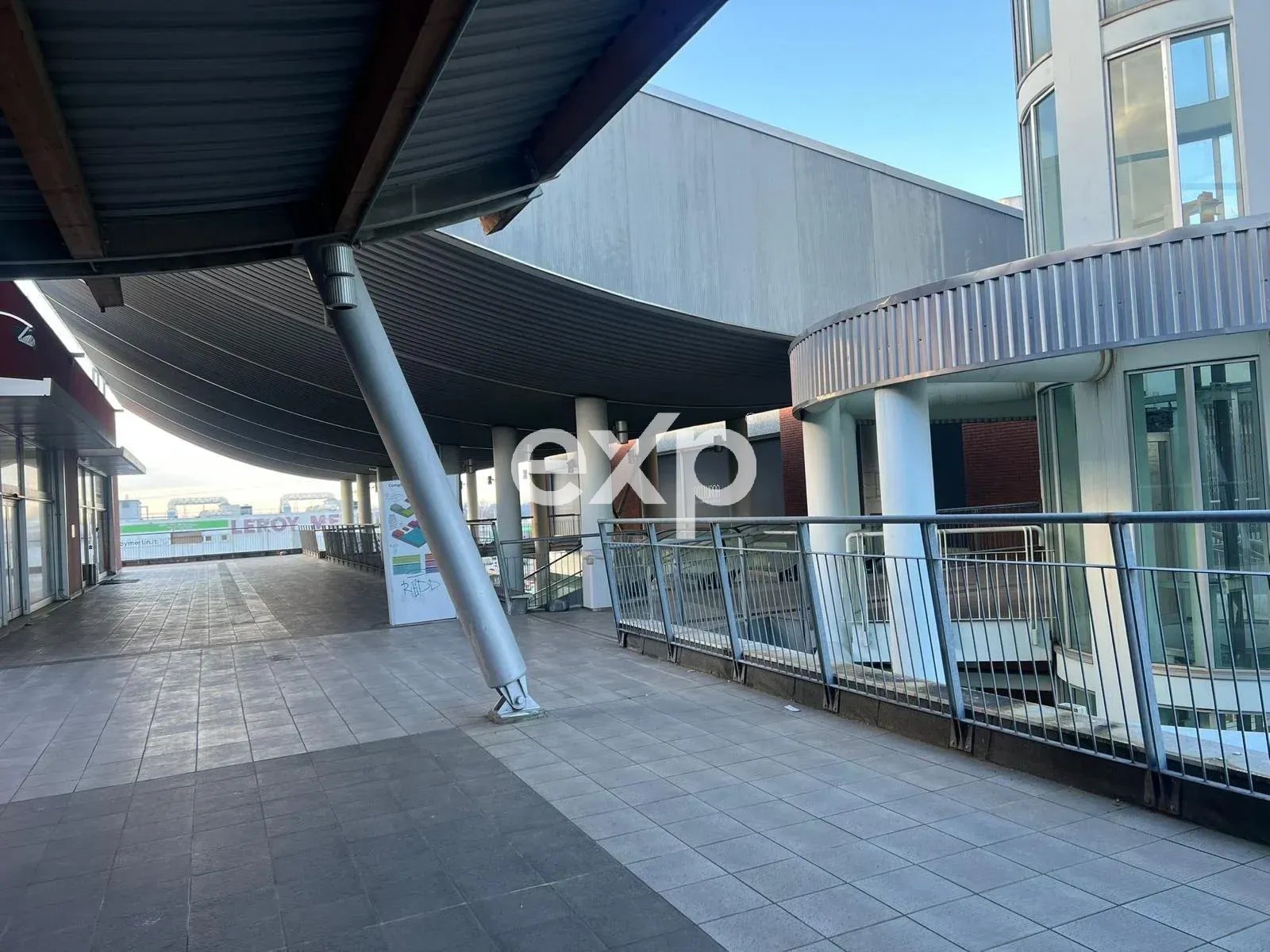 Ufficio in vendita a Curno, Via Privata Battista Rota, 24035 Curno, 262 m²