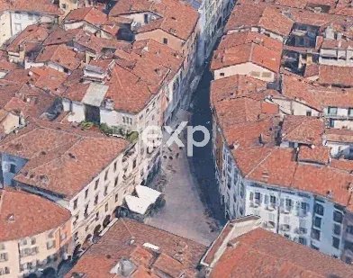 APPARTAMENTO DI CHARME SU DUE LIVELLI – VIA SANT’ALESSANDRO, BERGAMO
