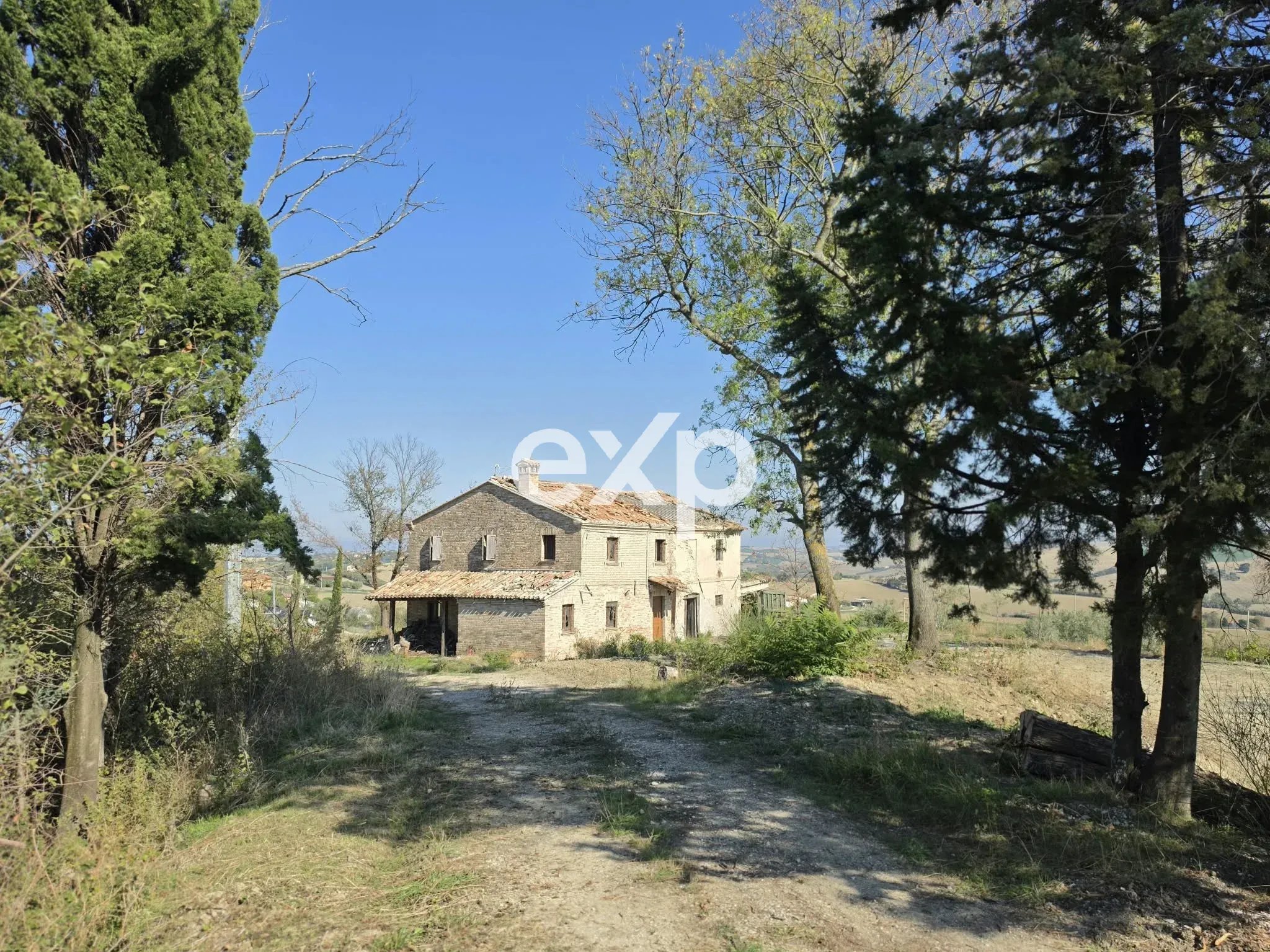 Casa in vendita a Terre Roveresche, Via Franchetta, 61038 Terre Roveresche, 400 m²