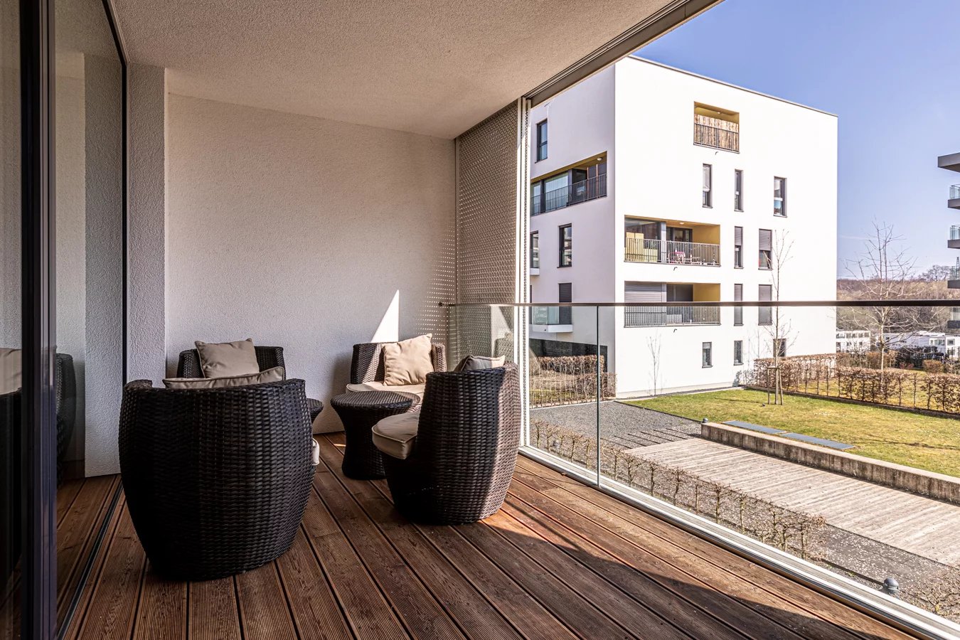 APPARTEMENT AVEC LOGGIA
