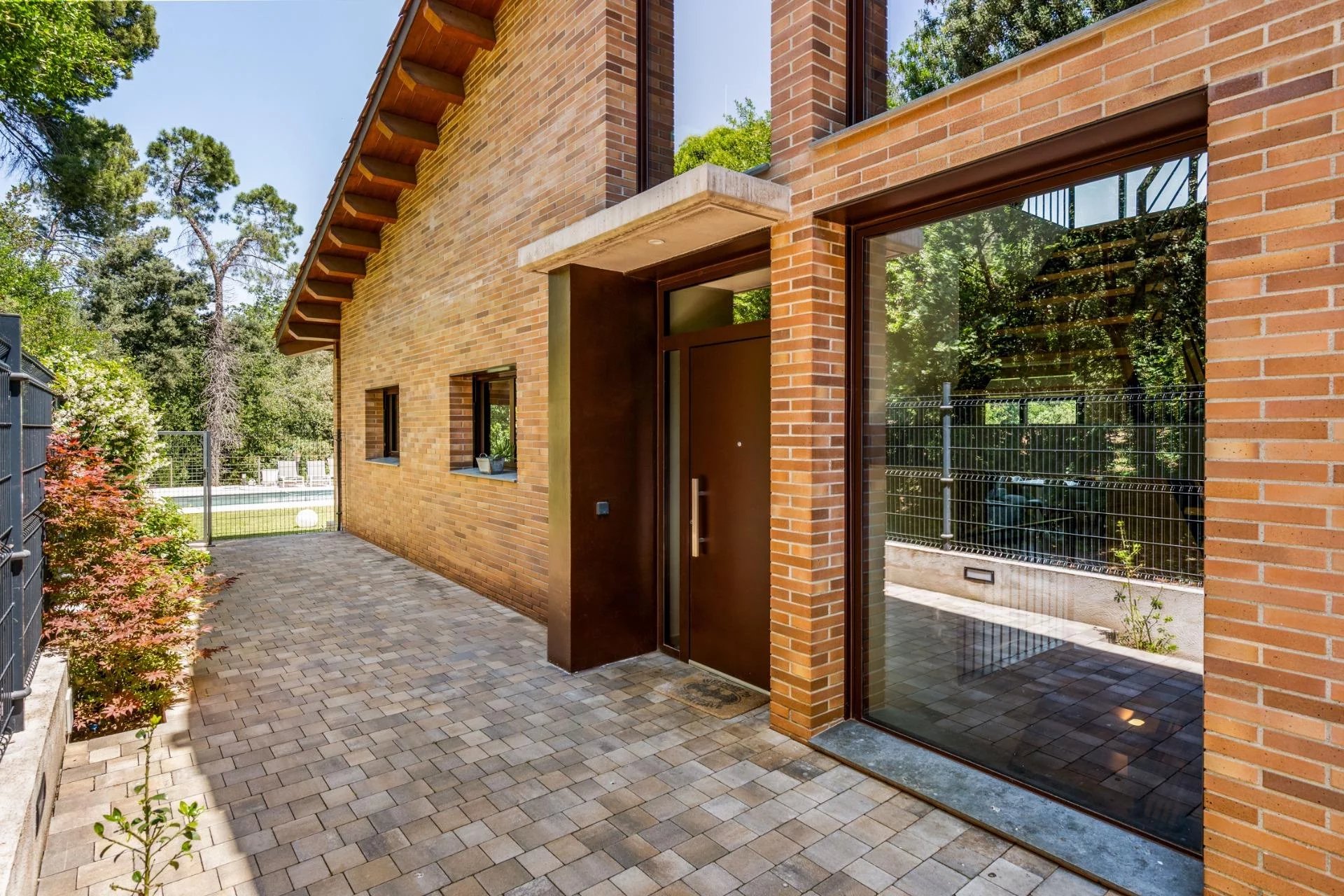 Forest-Edge Villa 2023 in Les Franqueses del Vallès — Single-Level Living, Complete Privacy 5