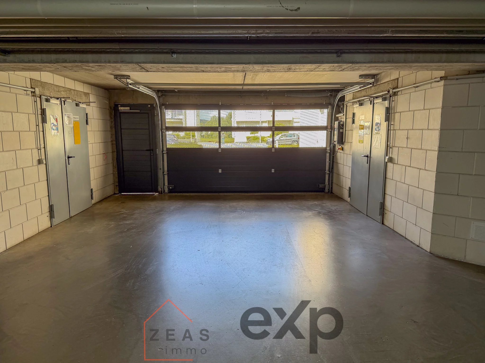 Parking intérieur sécurisé à vendre à Alzingen, Hesperange
