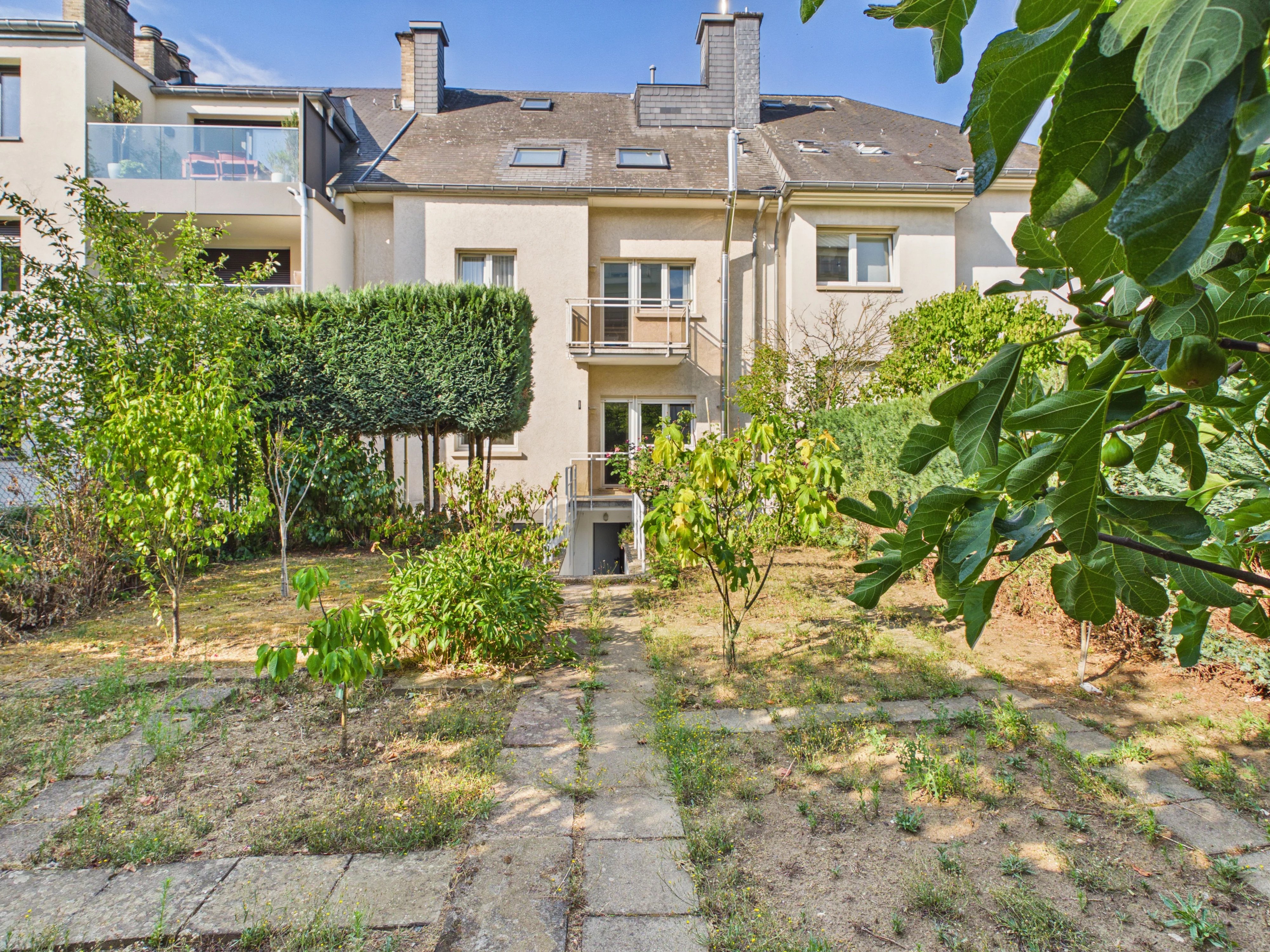 Magnifique duplex de 5 chambres avec jardin privatif