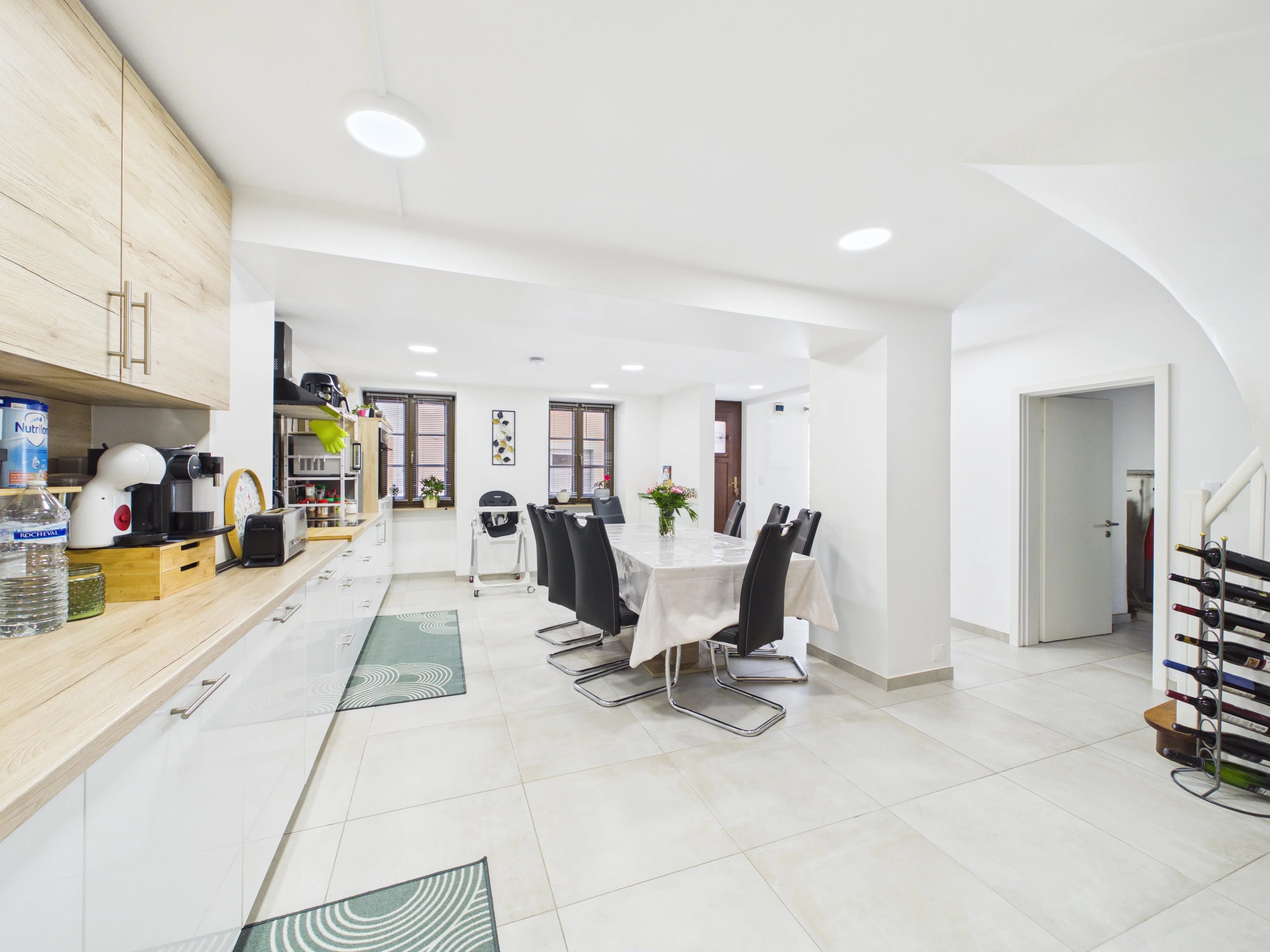 Maison familiale entièrement rénovée à Bettendorf – 7 chambres, bureau et terrasse