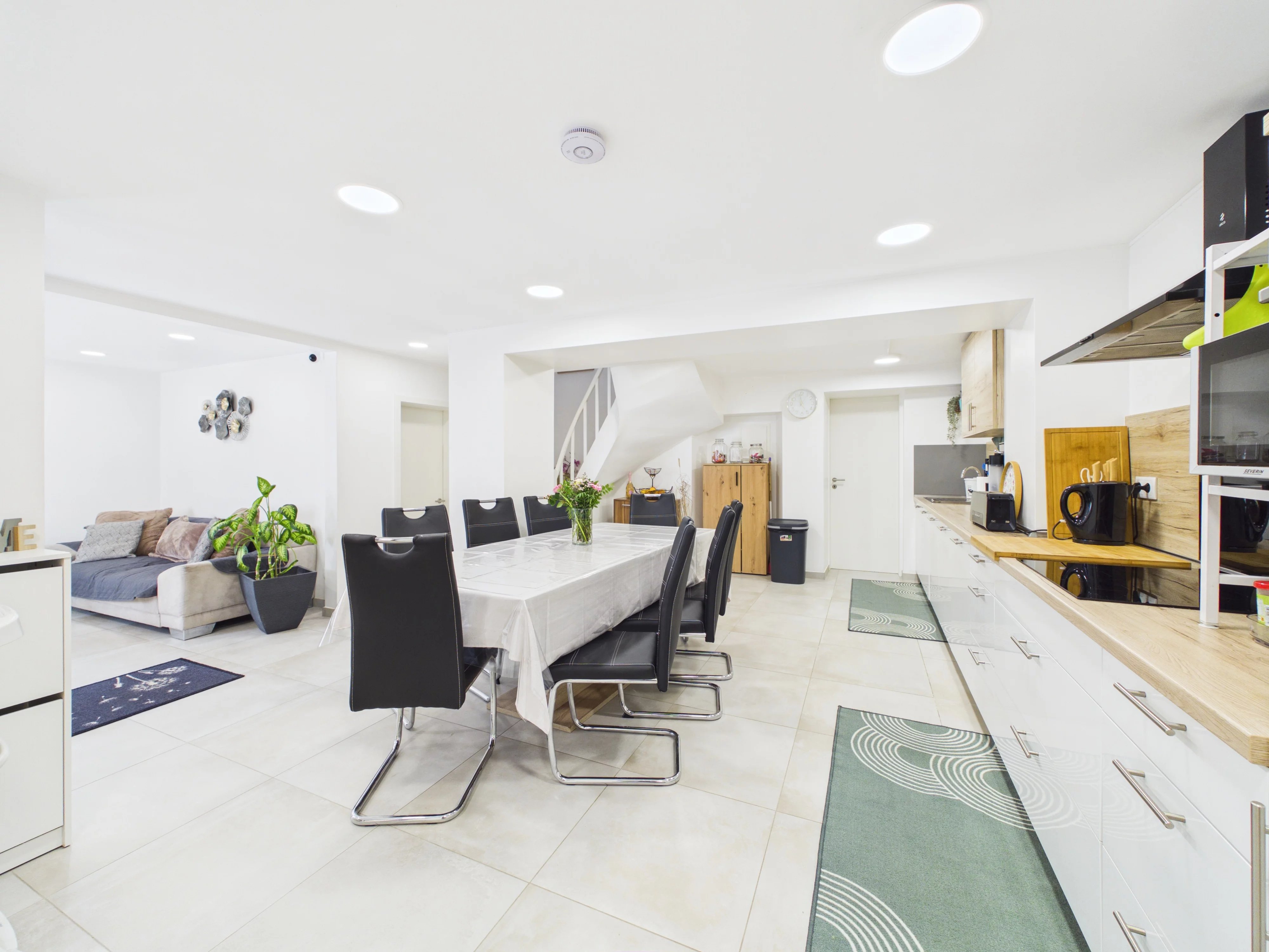 Maison familiale entièrement rénovée à Bettendorf – 7 chambres, bureau et terrasse