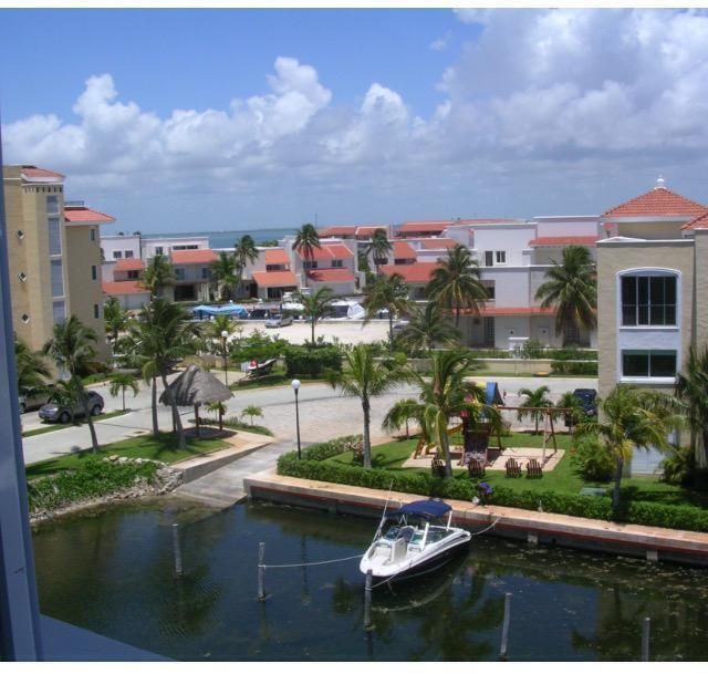 Experience luxury in our penthouse in Isla Dorada, Cancun.