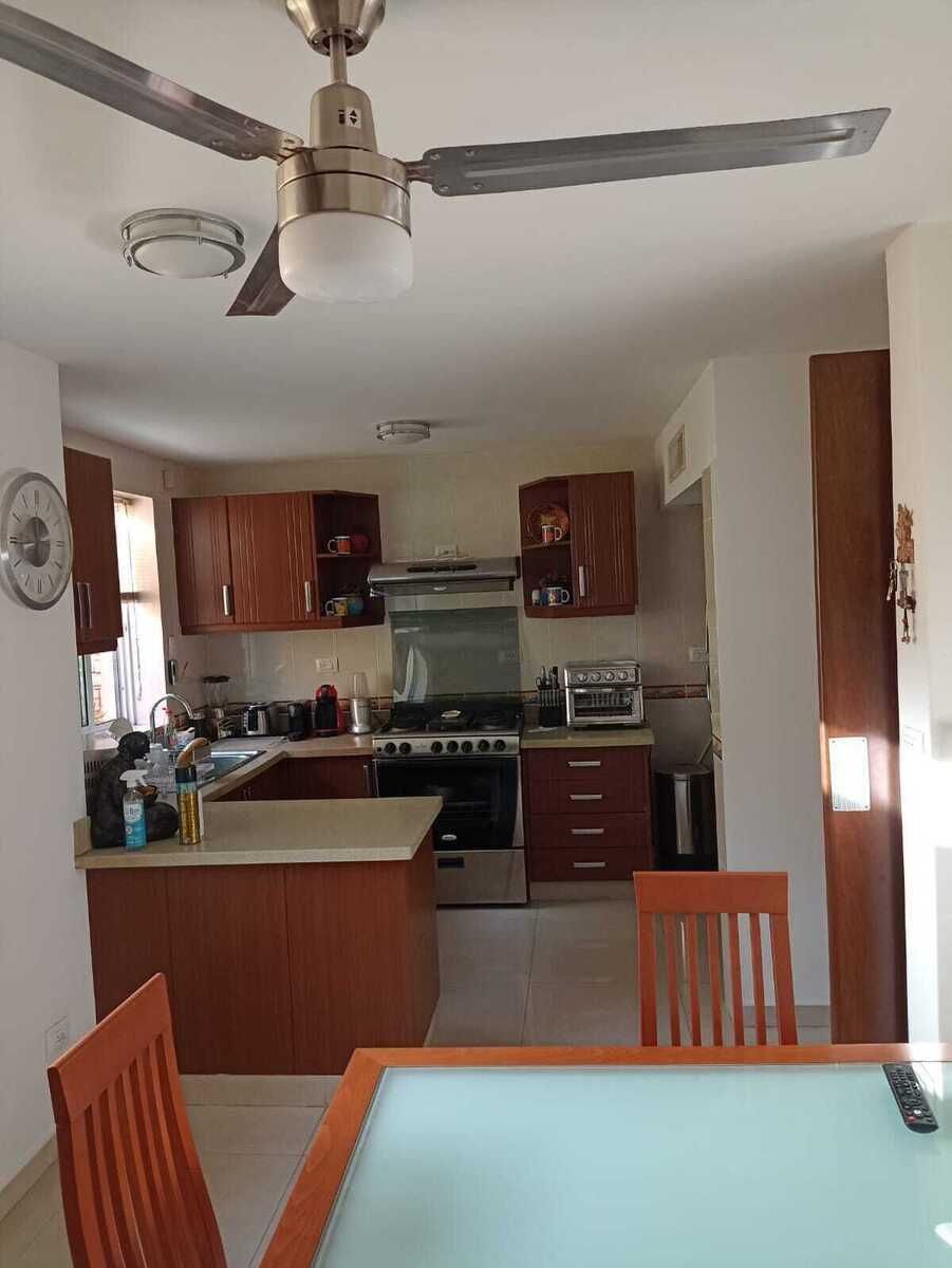Casa de 4 recamaras en SM11 Cancún: ubicación, conectividad y seguridad
