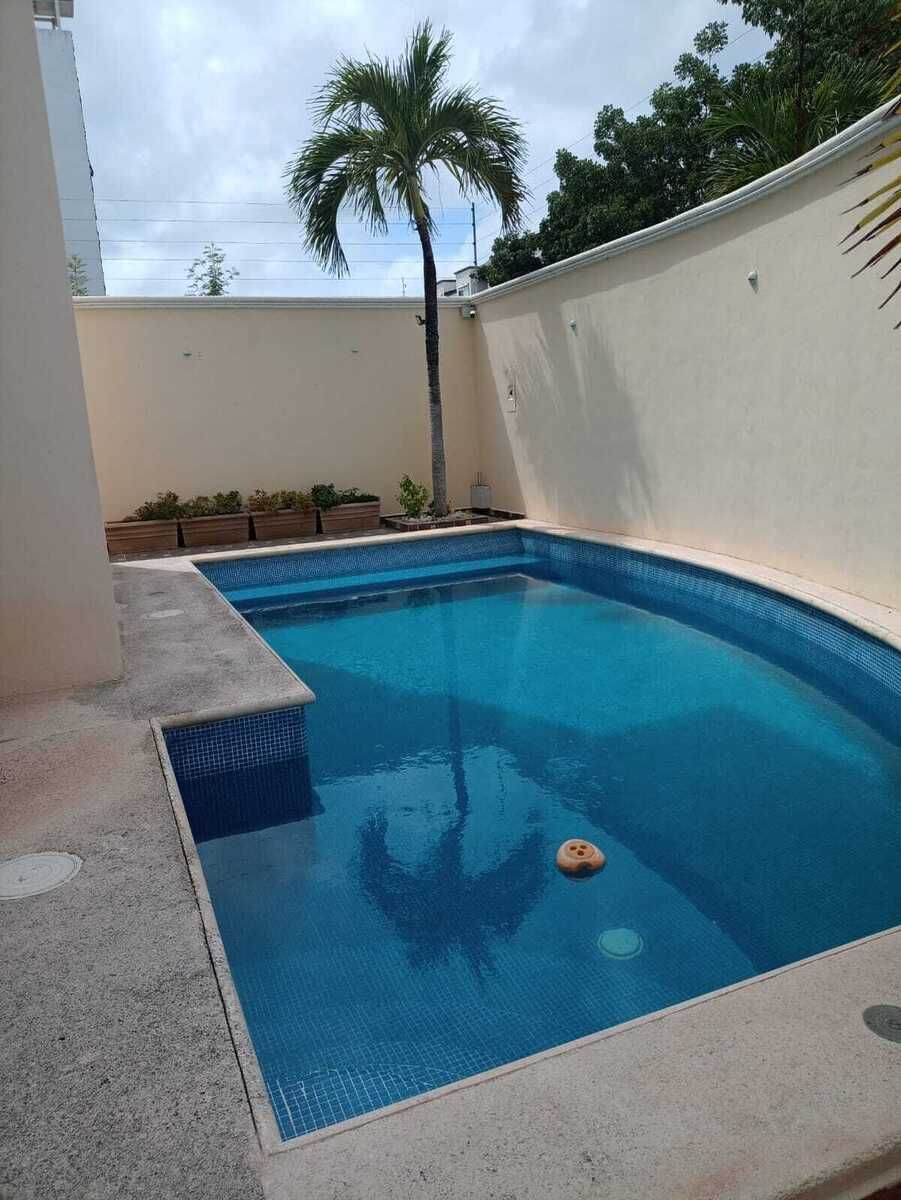 Casa de 4 recamaras en SM11 Cancún: ubicación, conectividad y seguridad