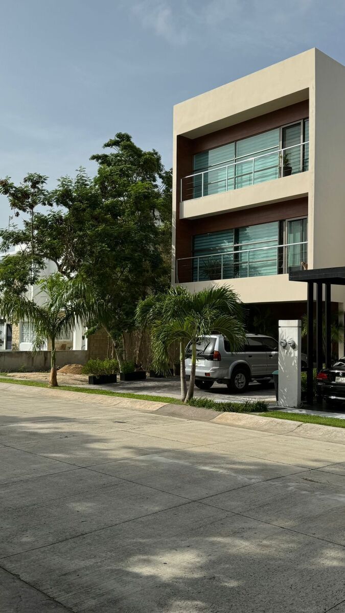Casa en Residencial El Encuentro Playa del Carmen