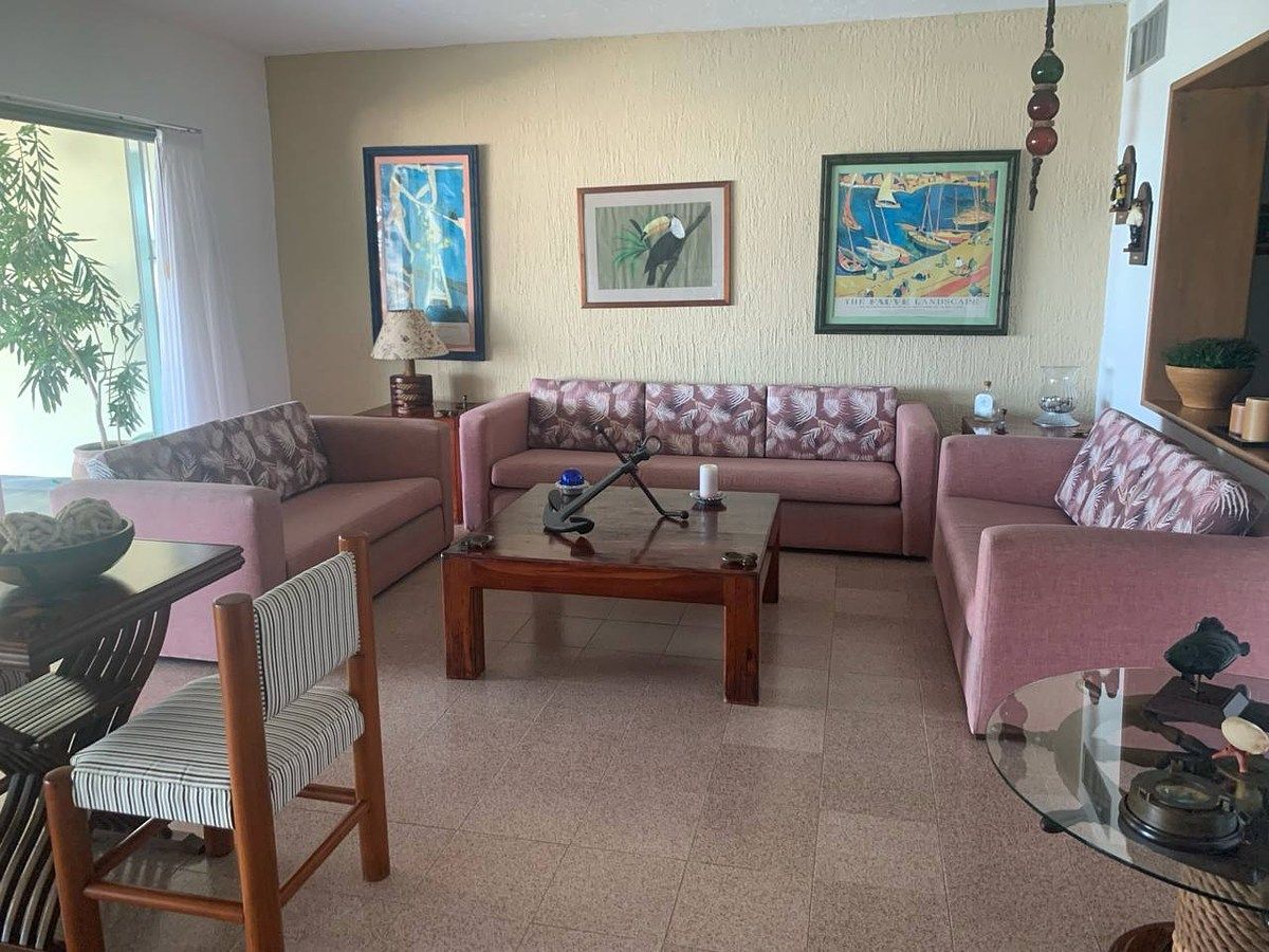 Casa en Venta Frente al Mar en Puerto Juarez Cancún