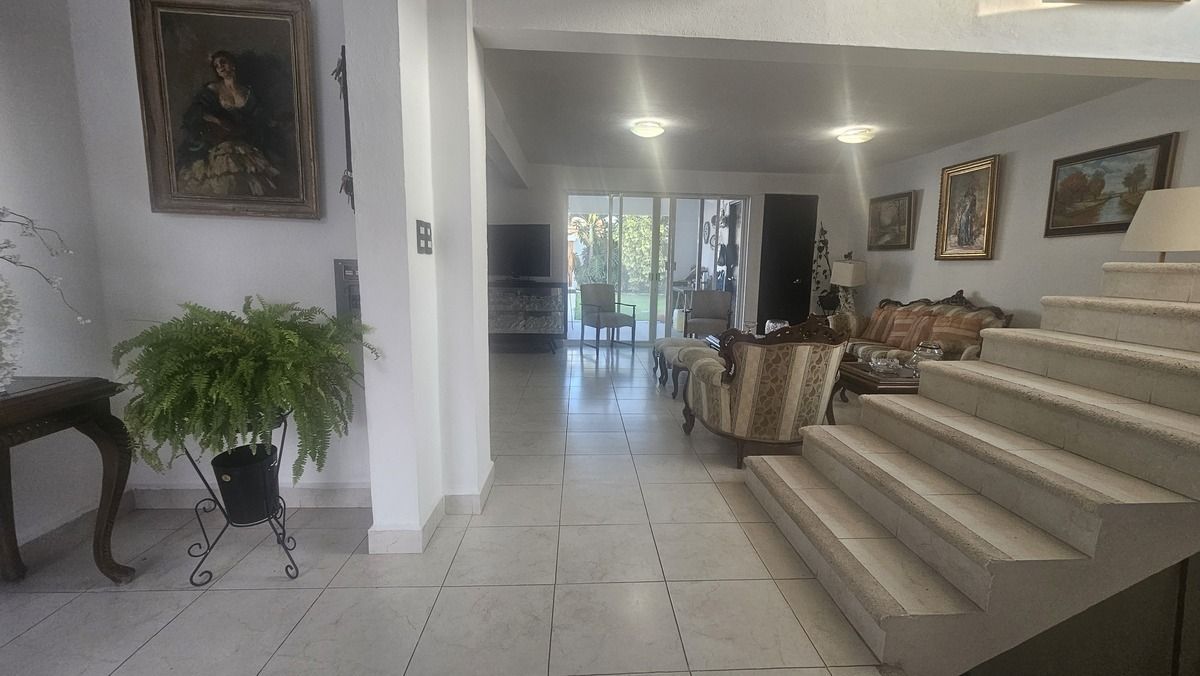 Casa en Venta en Fraccionamiento Vergeles de Oaxtepec, Morelos.
