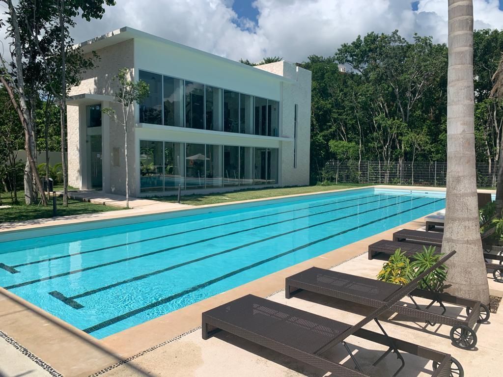 ¡Construye la casa de tus sueños en Senderos de Mayakoba en Playa del Carmen!