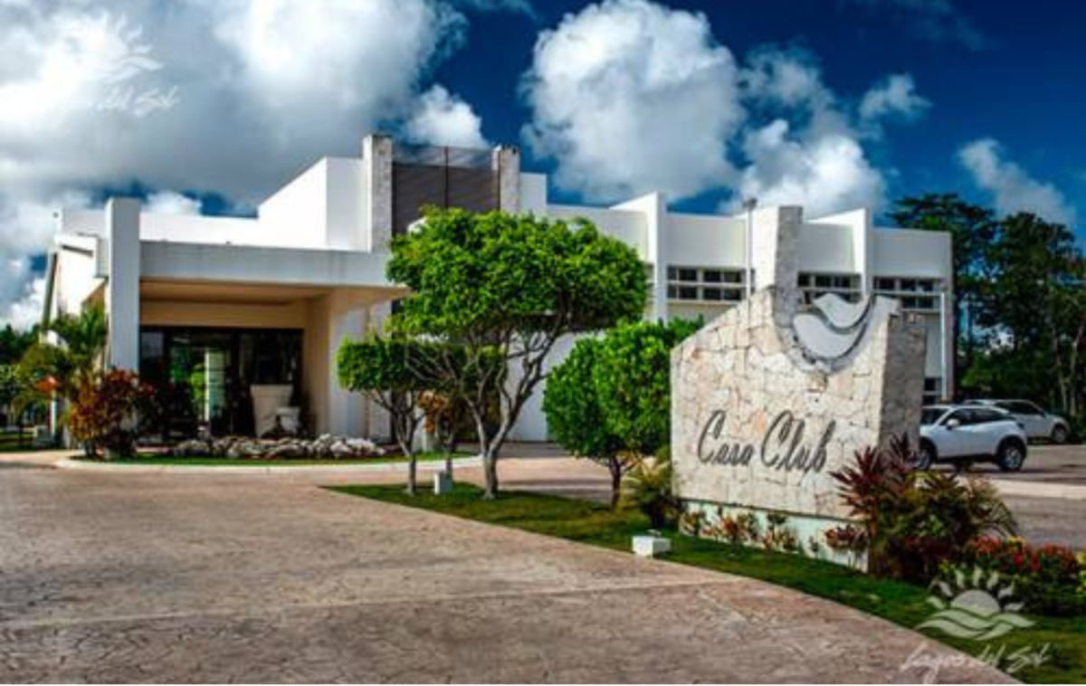 Construye tu vida ideal en Residencial Lagos del Sol de Cancún