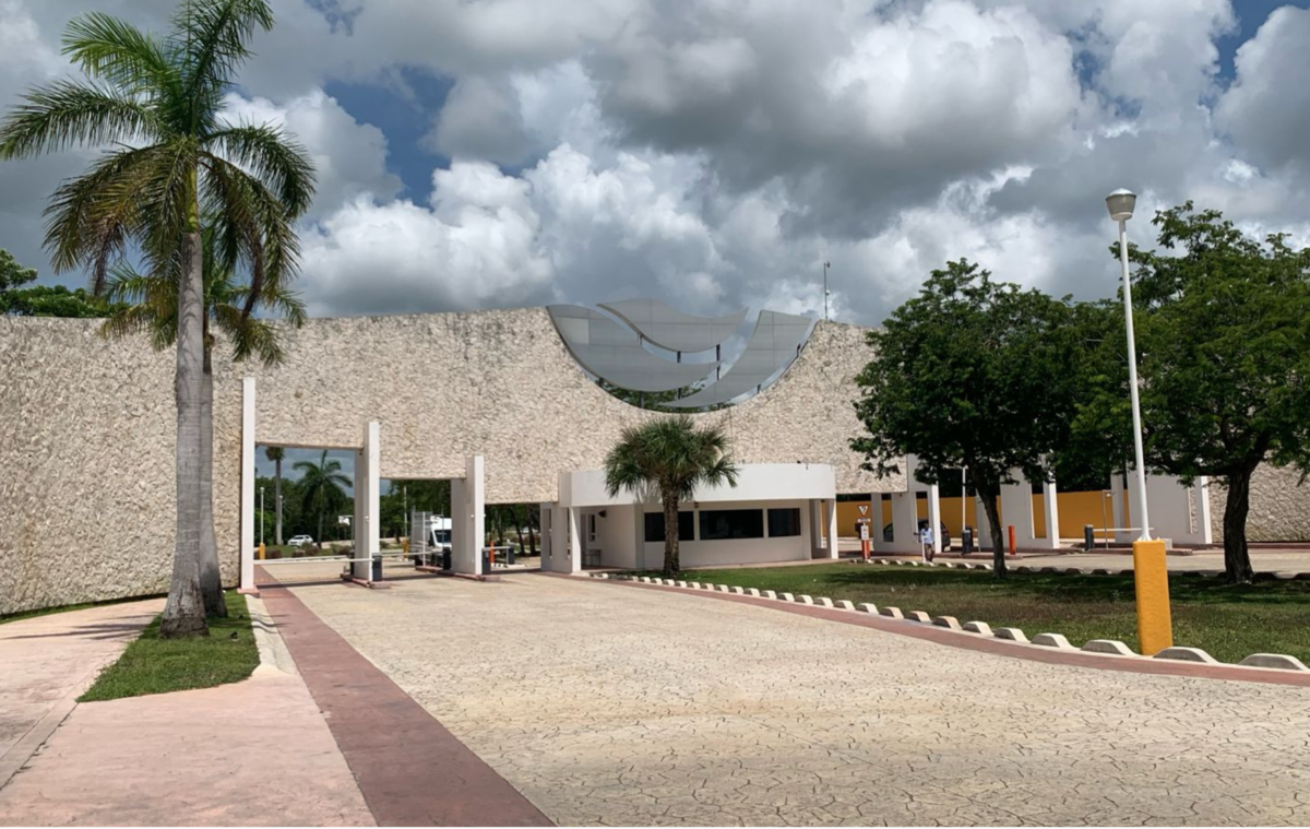 Vive y disfruta del terreno de tus sueños en Residencial Lagos del Sol de Cancún