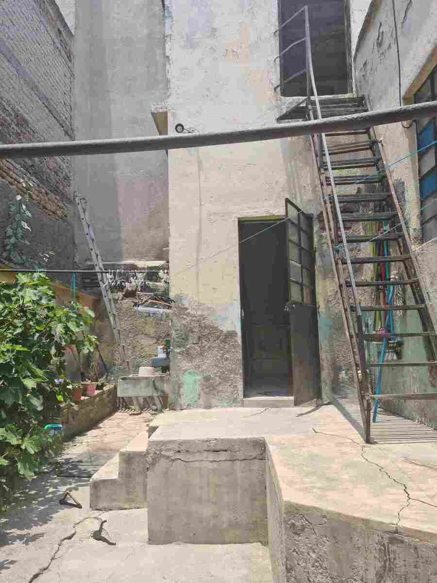 SE VENDE CASA