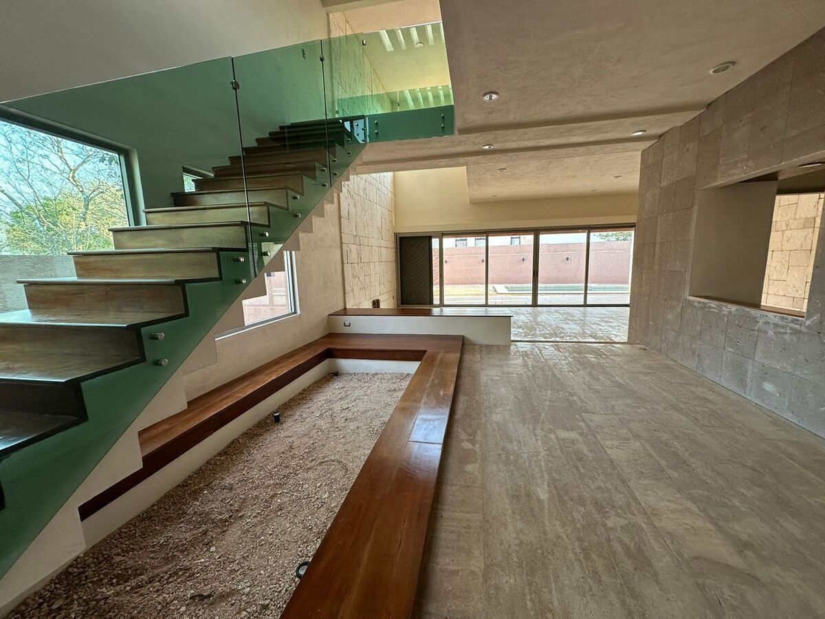 Casa en venta en Privada Maple, Parque Central