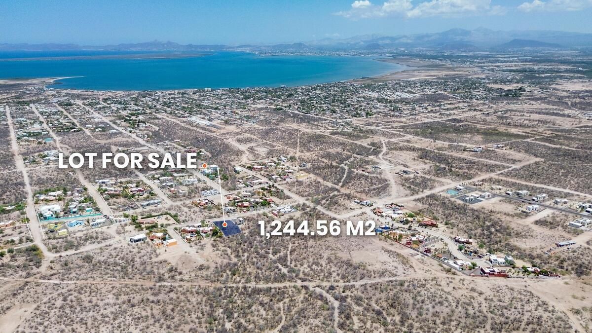 Terreno en Venta en Calle Torote en Lomas del Centenario