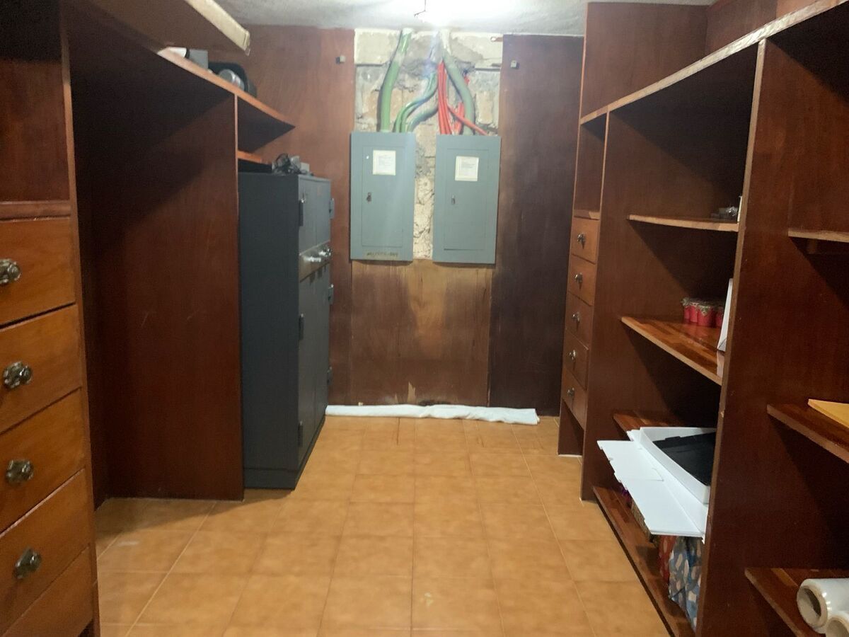 Propiedad Comercial en Venta – Calle Robalo, Cancún Centro