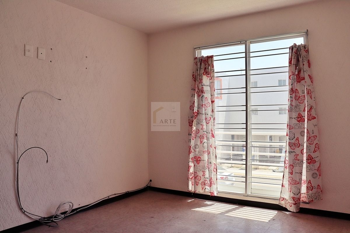 Casa en Condominio en Venta, Los Heroes Chalco III, Estado de Mexico