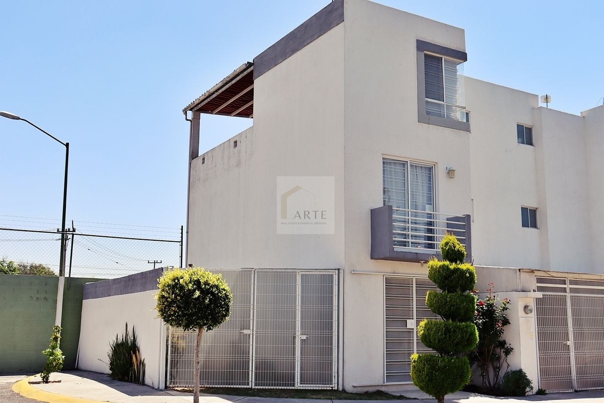 Casa en Condominio en Venta, Los Heroes Chalco III, Estado de Mexico