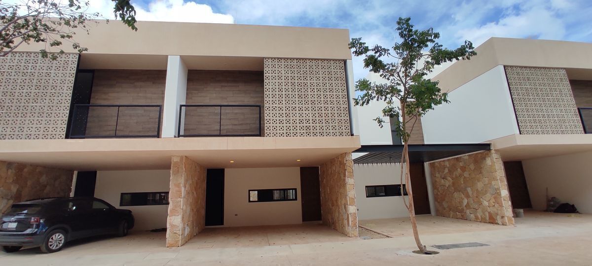 Townhouse Purana en venta en Temozón Norte - HI2504356