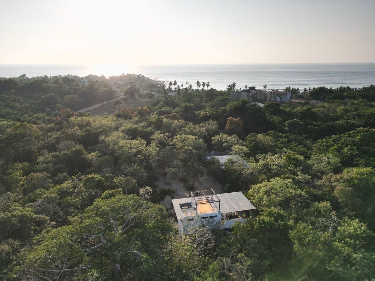 MarTierra – Majahua’s Artisanal Treehouse Escape
