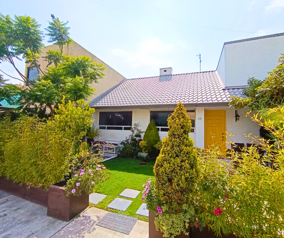 Casa remodelada en fraccionamiento privado | Lista para habitar en Toluca