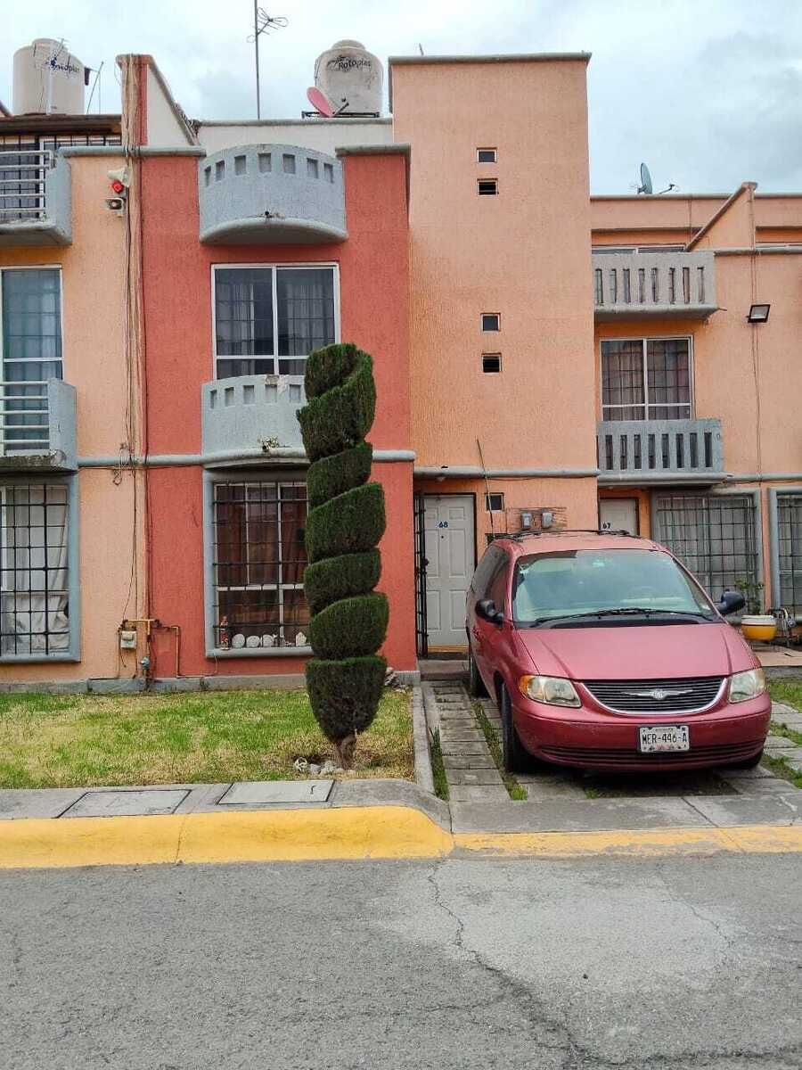 Amplia Casa en Venta en Cuautitlan